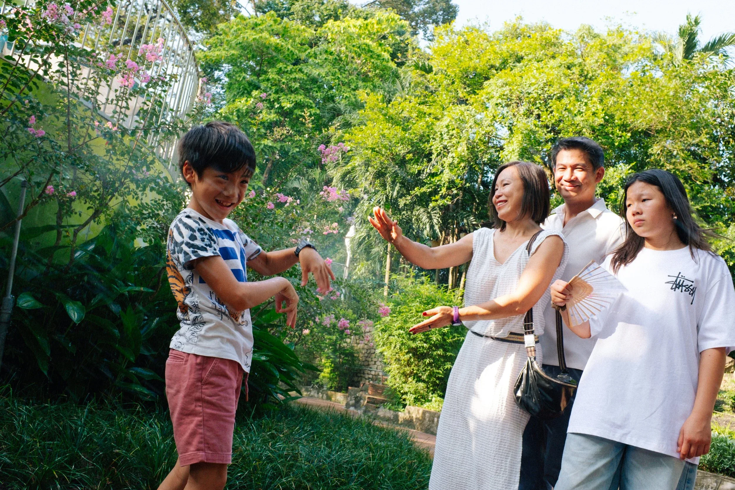 French-Vietnamese Family: Back in Saigon — Pham Si Luan Photography (17)
