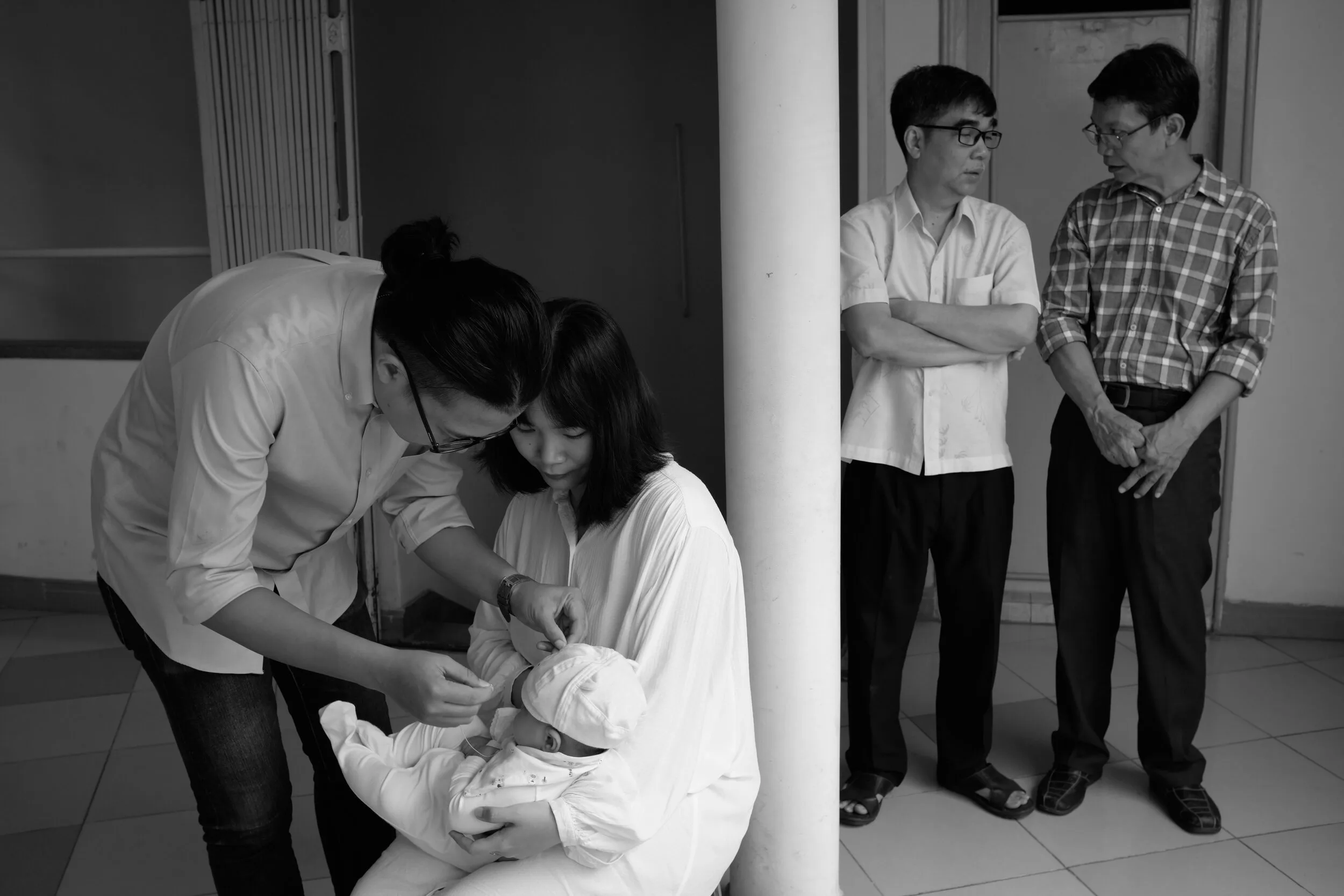 Joy's Christening in Sài Gòn — Pham Si Luan Photography (33)