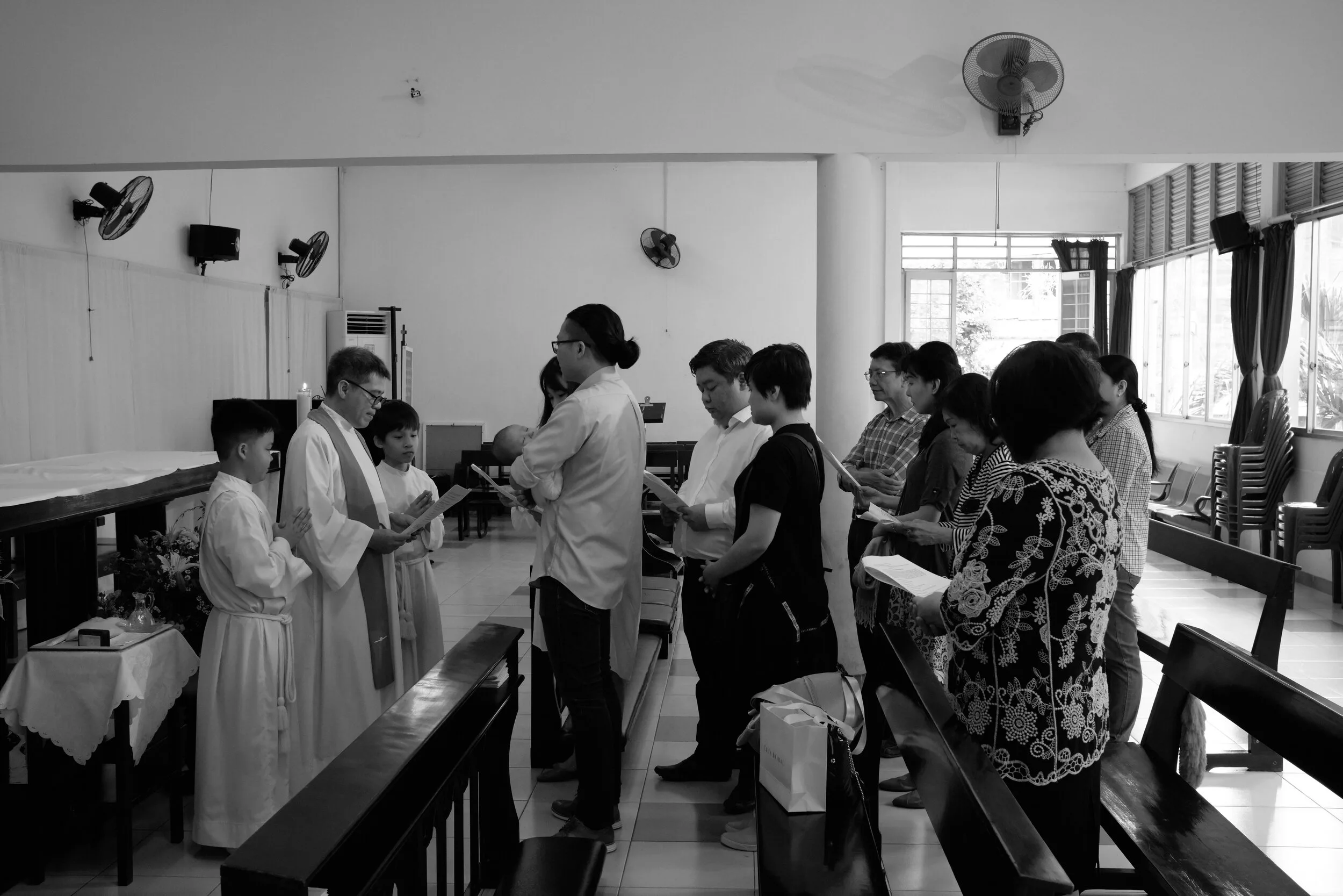 Joy's Christening in Sài Gòn — Pham Si Luan Photography (53)