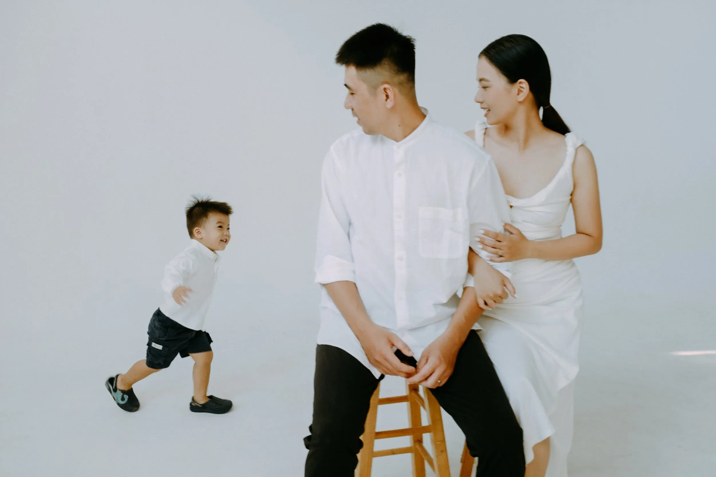 Nhà Cam 2024 - Family Session in Studio — Pham Si Luan Photography (1)