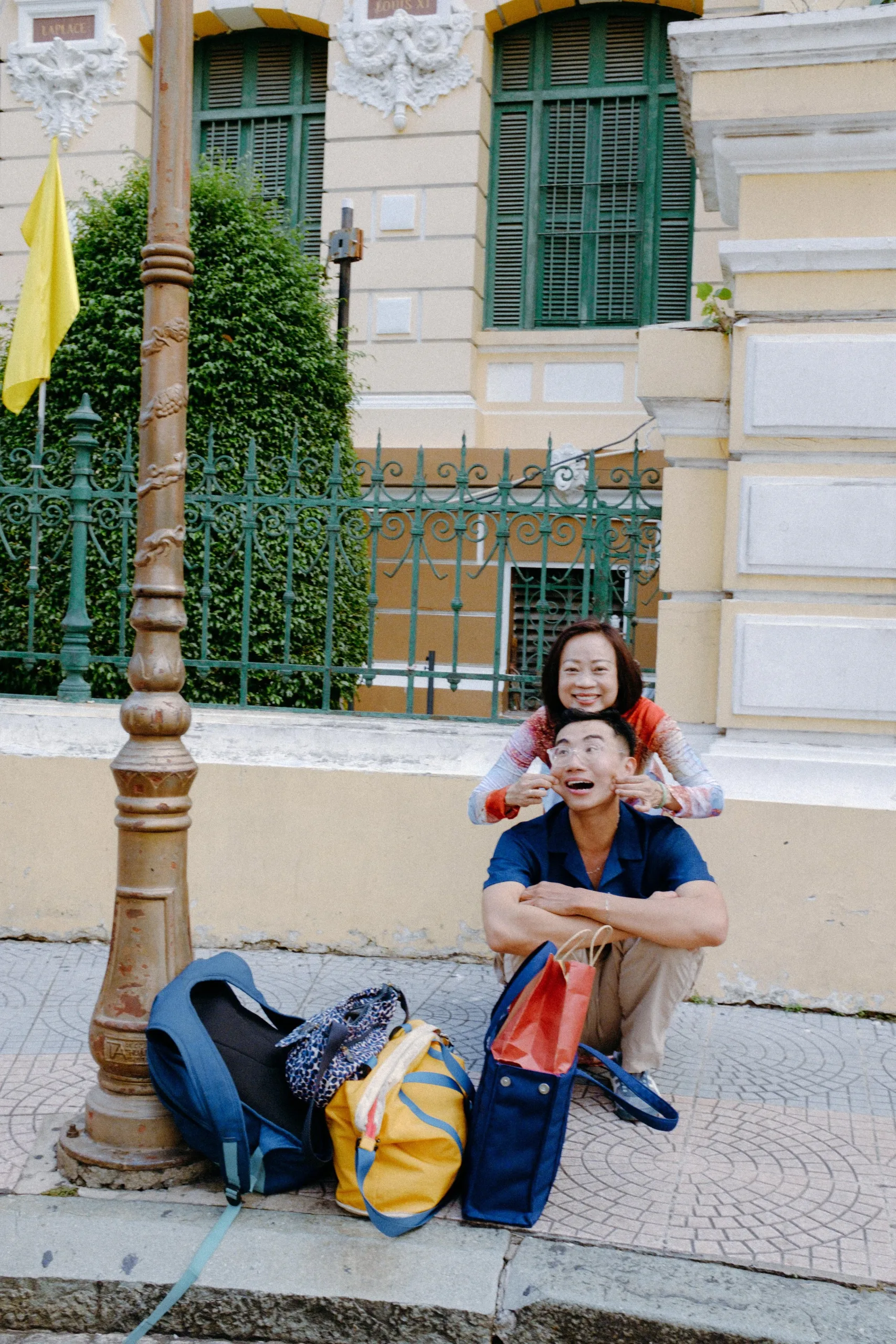 Tú, Khôi & Mẹs — Pham Si Luan Photography (28)