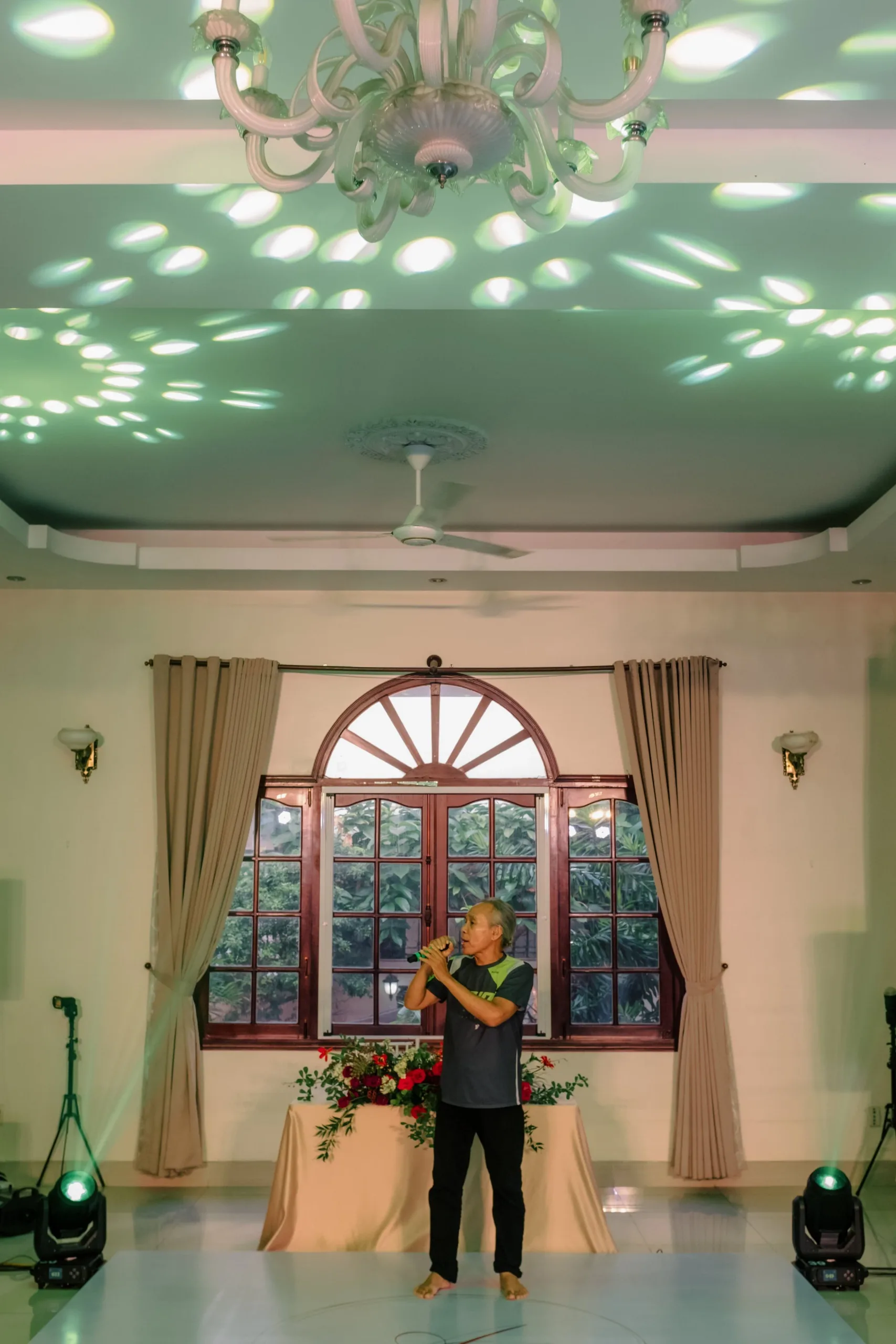 Anh Đoàn & Charles, Vow Renewal Ceremony in Sài Gòn — Pham Si Luan Photography (6)
