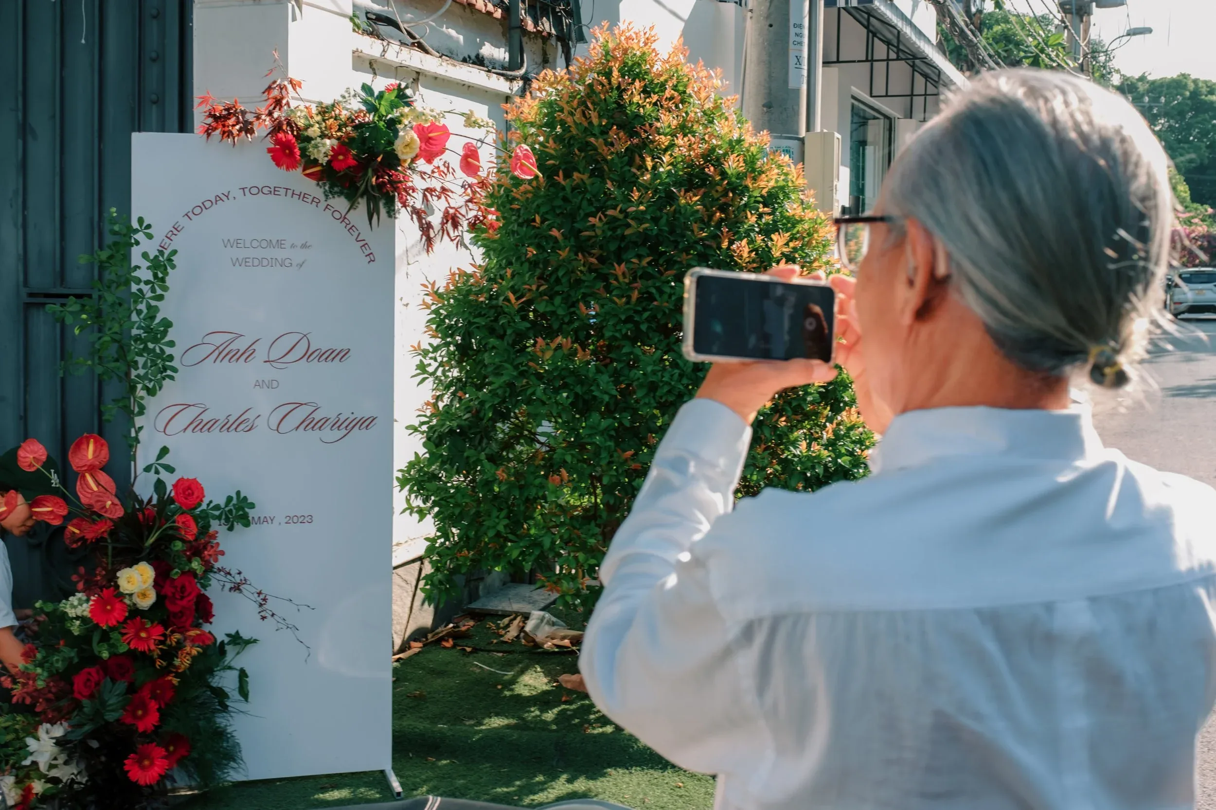 Anh Đoàn & Charles, Vow Renewal Ceremony in Sài Gòn — Pham Si Luan Photography (26)