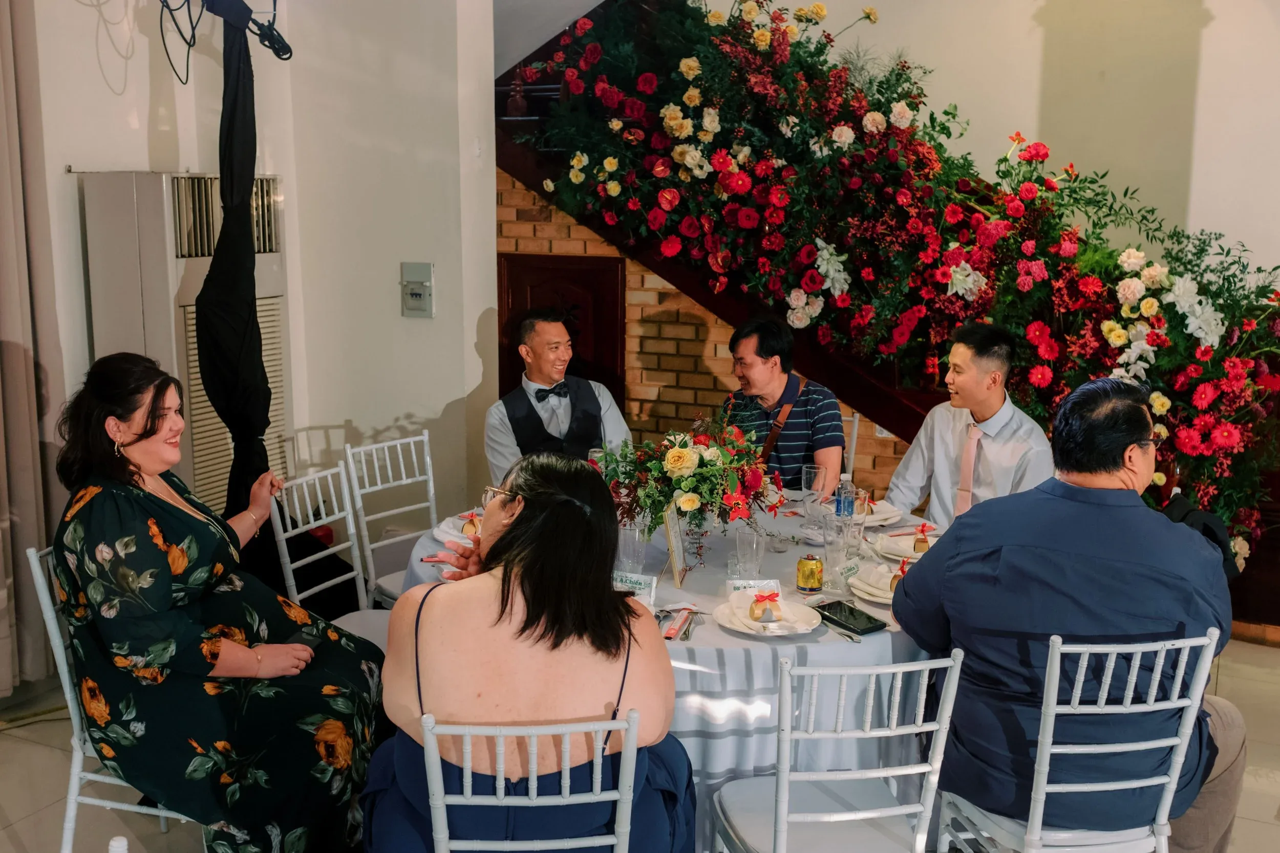 Anh Đoàn & Charles, Vow Renewal Ceremony in Sài Gòn — Pham Si Luan Photography (28)
