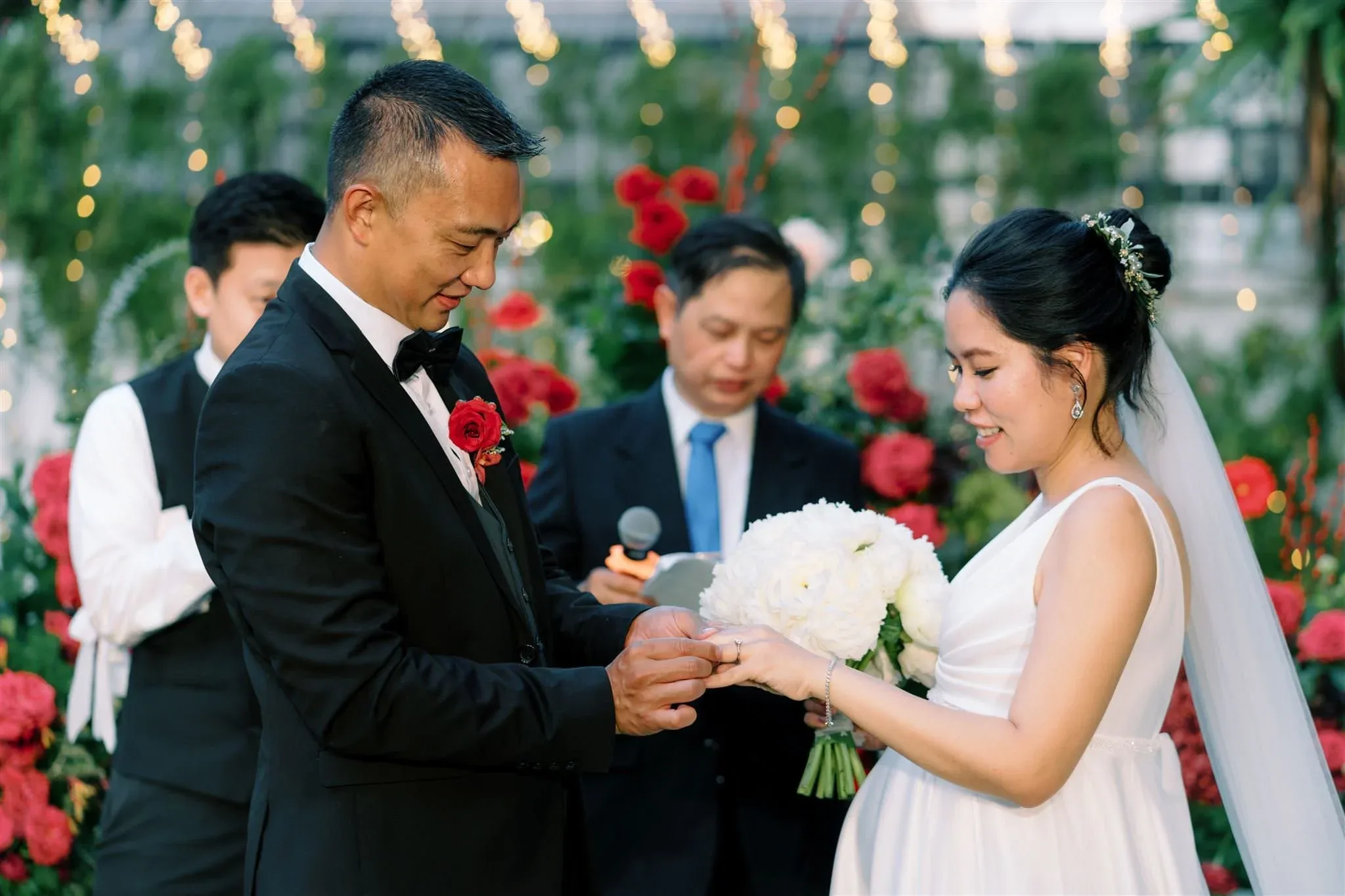 Anh Đoàn & Charles, Vow Renewal Ceremony in Sài Gòn — Pham Si Luan Photography (39)