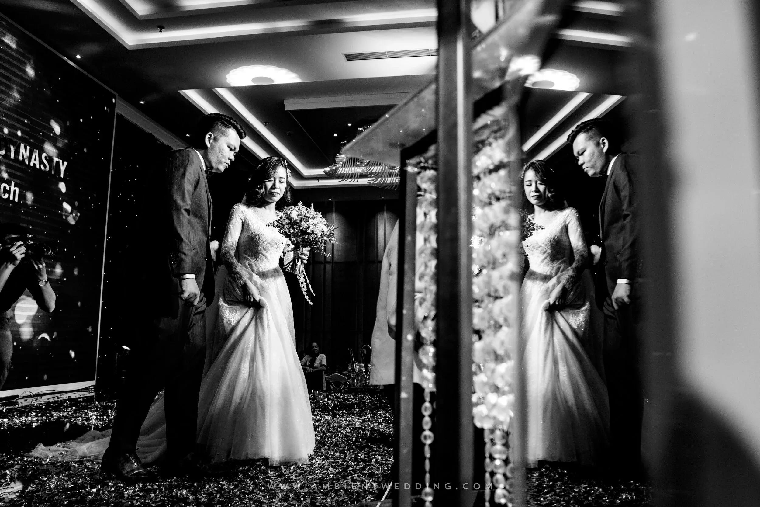 Chi & Đạt, Wedding Ceremony in Sài Gòn — Pham Si Luan Photography (44)
