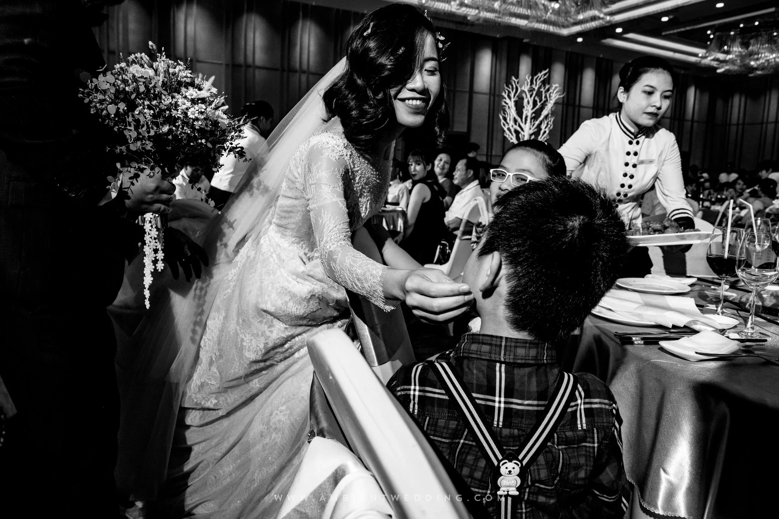 Chi & Đạt, Wedding Ceremony in Sài Gòn — Pham Si Luan Photography (45)