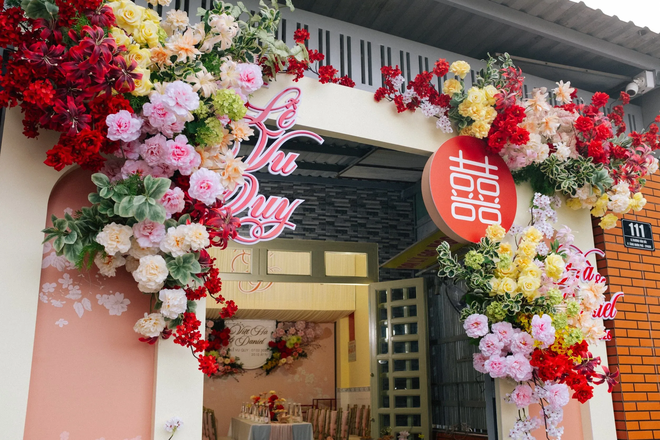 Hà & Daniel, Intimate British-Vietnamese Wedding at LA Garden & Private Home — Pham Si Luan Photography (23)
