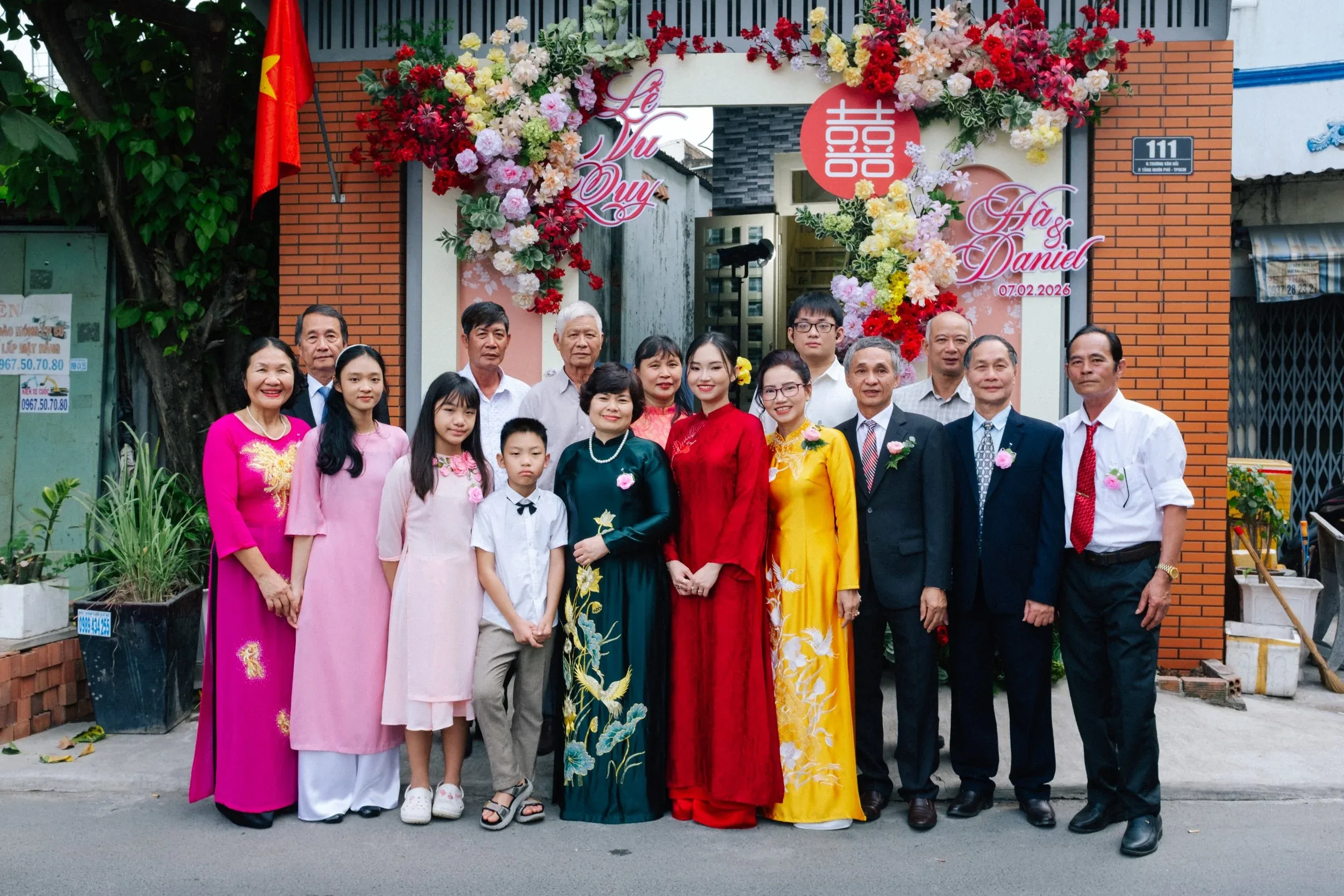 Hà & Daniel, Intimate British-Vietnamese Wedding at LA Garden & Private Home — Pham Si Luan Photography (46)