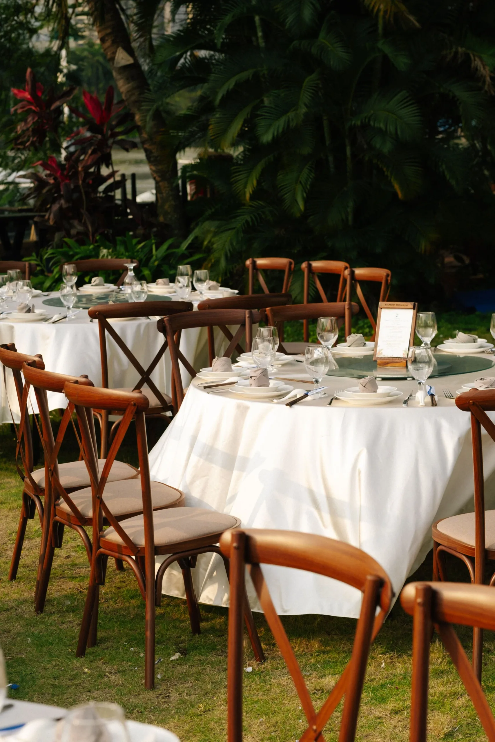 Hà & Daniel, Intimate British-Vietnamese Wedding at LA Garden & Private Home — Pham Si Luan Photography (111)