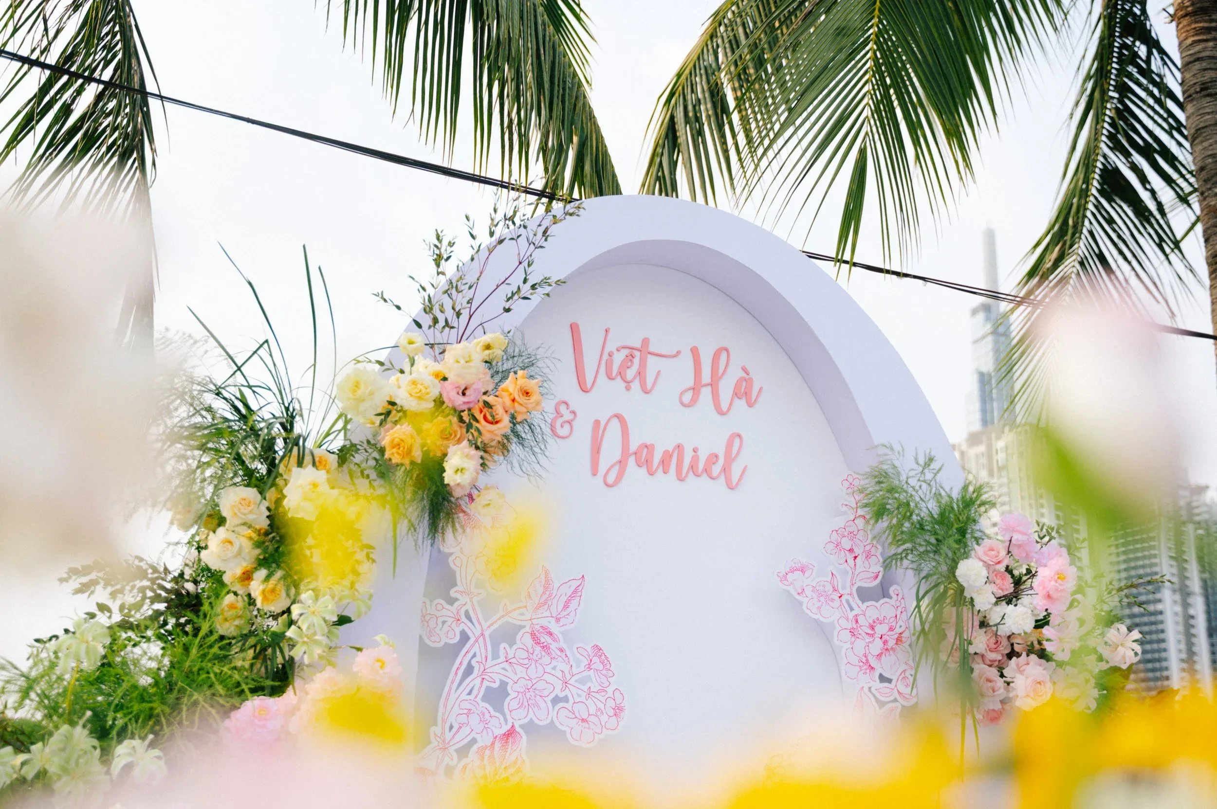 Hà & Daniel, Intimate British-Vietnamese Wedding at LA Garden & Private Home — Pham Si Luan Photography (116)
