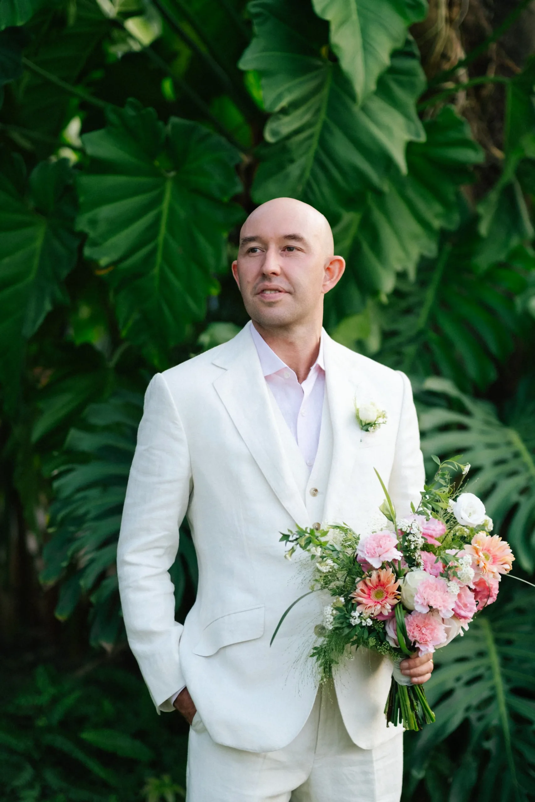 Hà & Daniel, Intimate British-Vietnamese Wedding at LA Garden & Private Home — Pham Si Luan Photography (124)