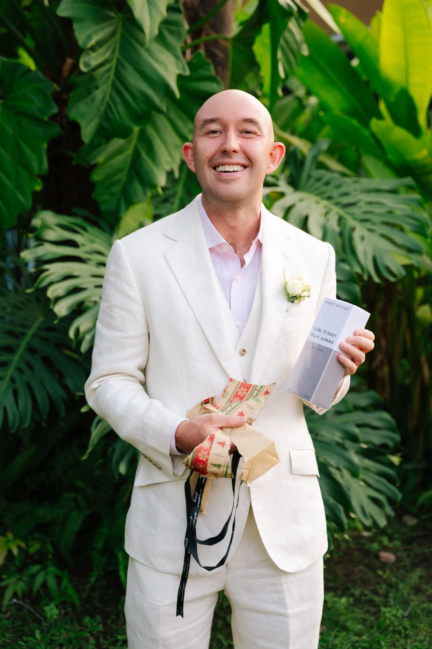 Hà & Daniel, Intimate British-Vietnamese Wedding at LA Garden & Private Home — Pham Si Luan Photography (128)
