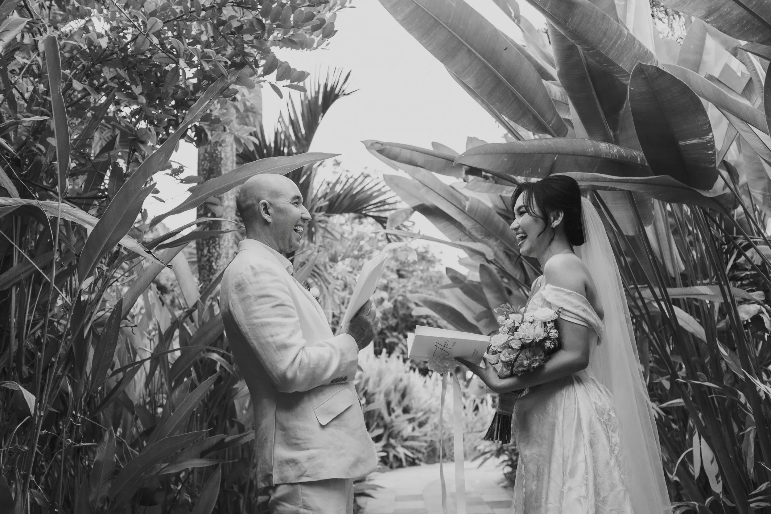 Hà & Daniel, Intimate British-Vietnamese Wedding at LA Garden & Private Home — Pham Si Luan Photography (146)