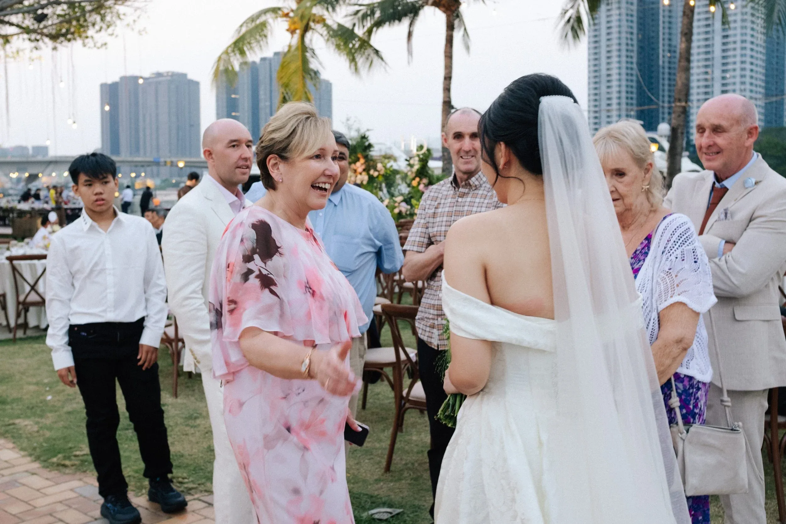 Hà & Daniel, Intimate British-Vietnamese Wedding at LA Garden & Private Home — Pham Si Luan Photography (150)