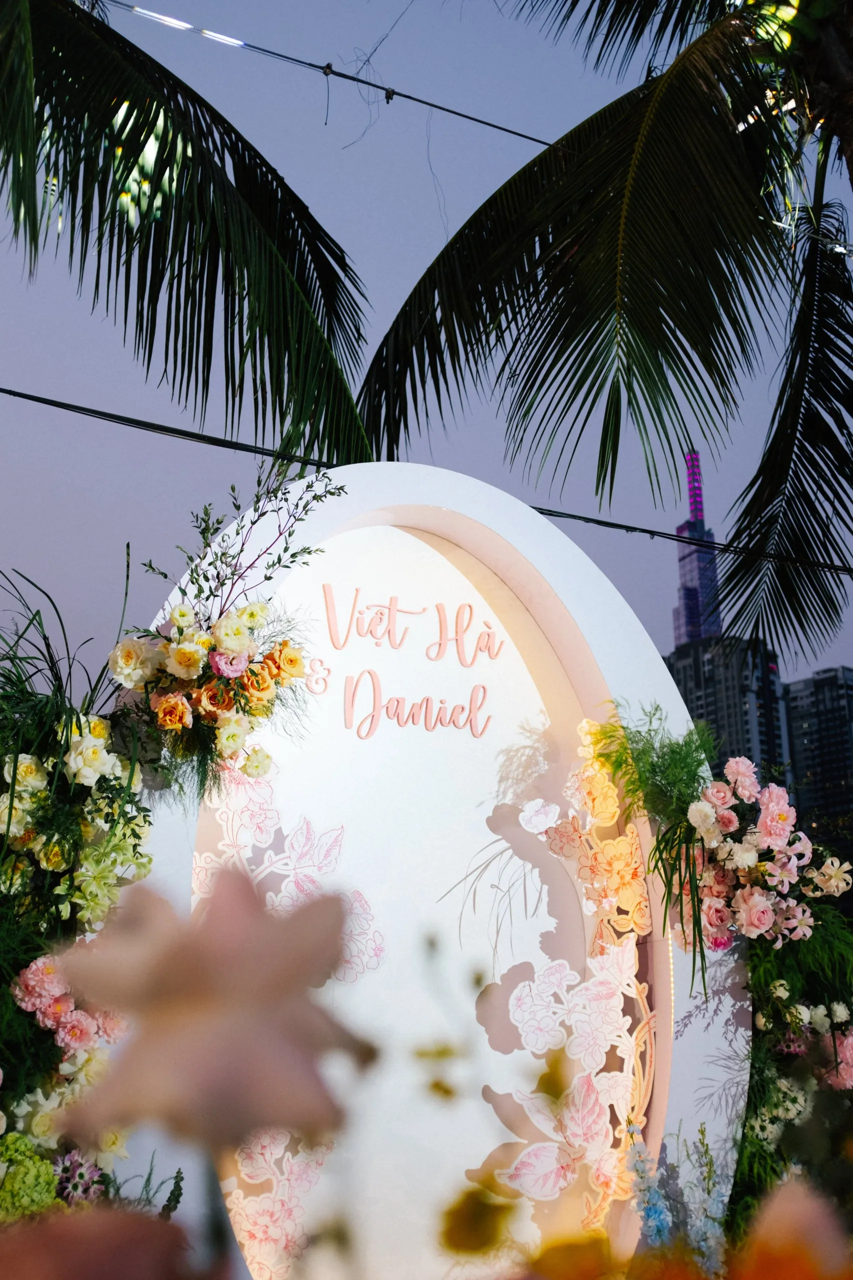 Hà & Daniel, Intimate British-Vietnamese Wedding at LA Garden & Private Home — Pham Si Luan Photography (155)