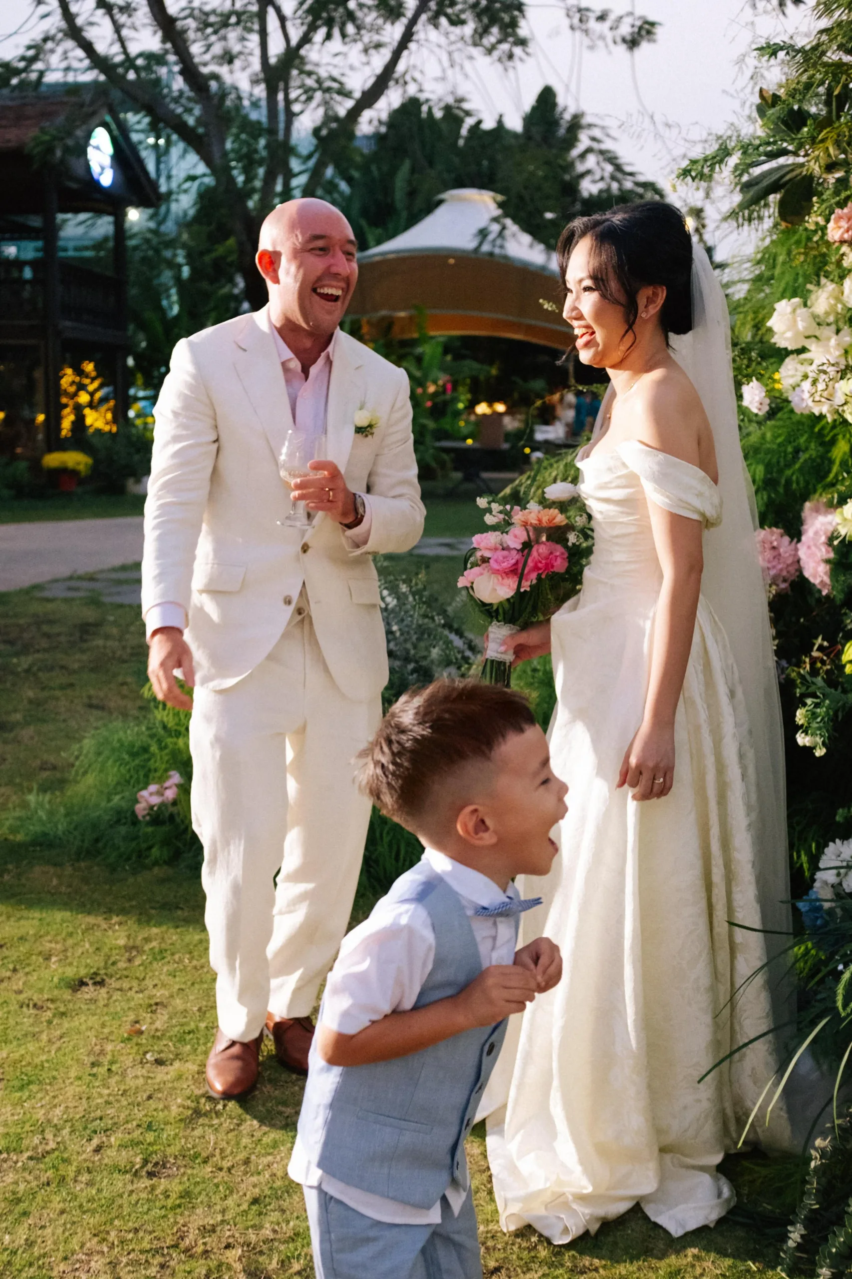 Hà & Daniel, Intimate British-Vietnamese Wedding at LA Garden & Private Home — Pham Si Luan Photography (157)