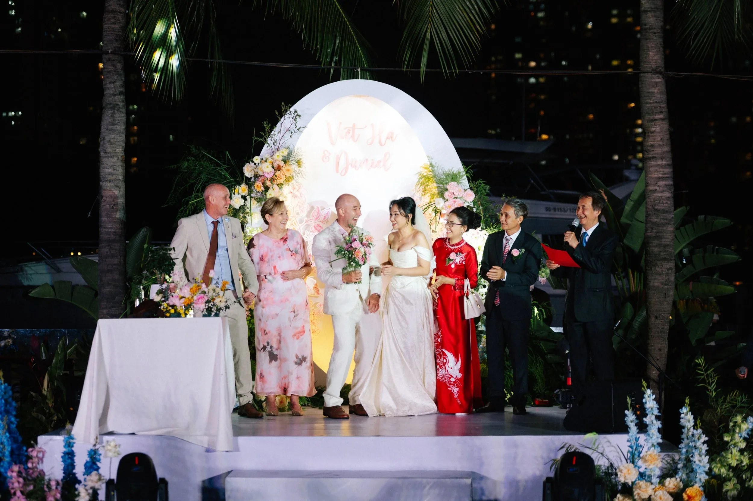 Hà & Daniel, Intimate British-Vietnamese Wedding at LA Garden & Private Home — Pham Si Luan Photography (175)
