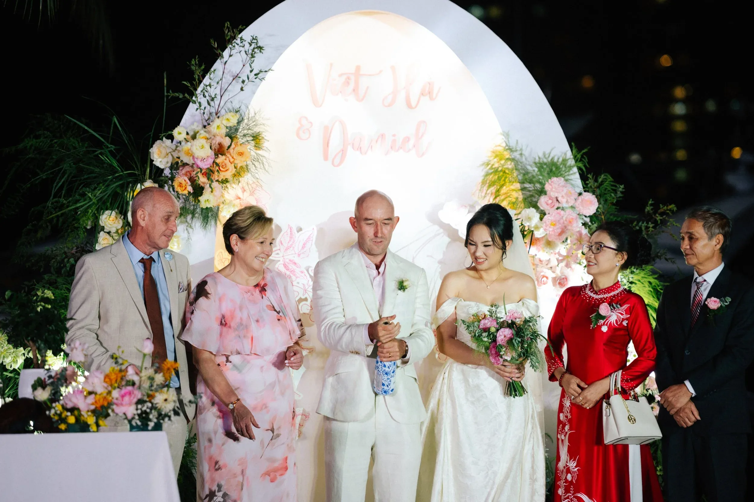 Hà & Daniel, Intimate British-Vietnamese Wedding at LA Garden & Private Home — Pham Si Luan Photography (178)