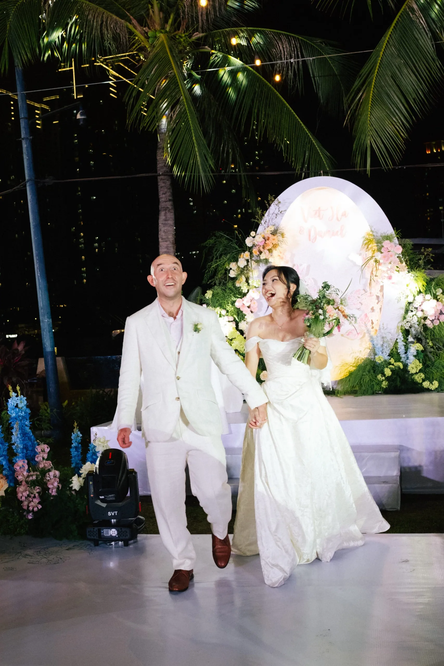 Hà & Daniel, Intimate British-Vietnamese Wedding at LA Garden & Private Home — Pham Si Luan Photography (184)