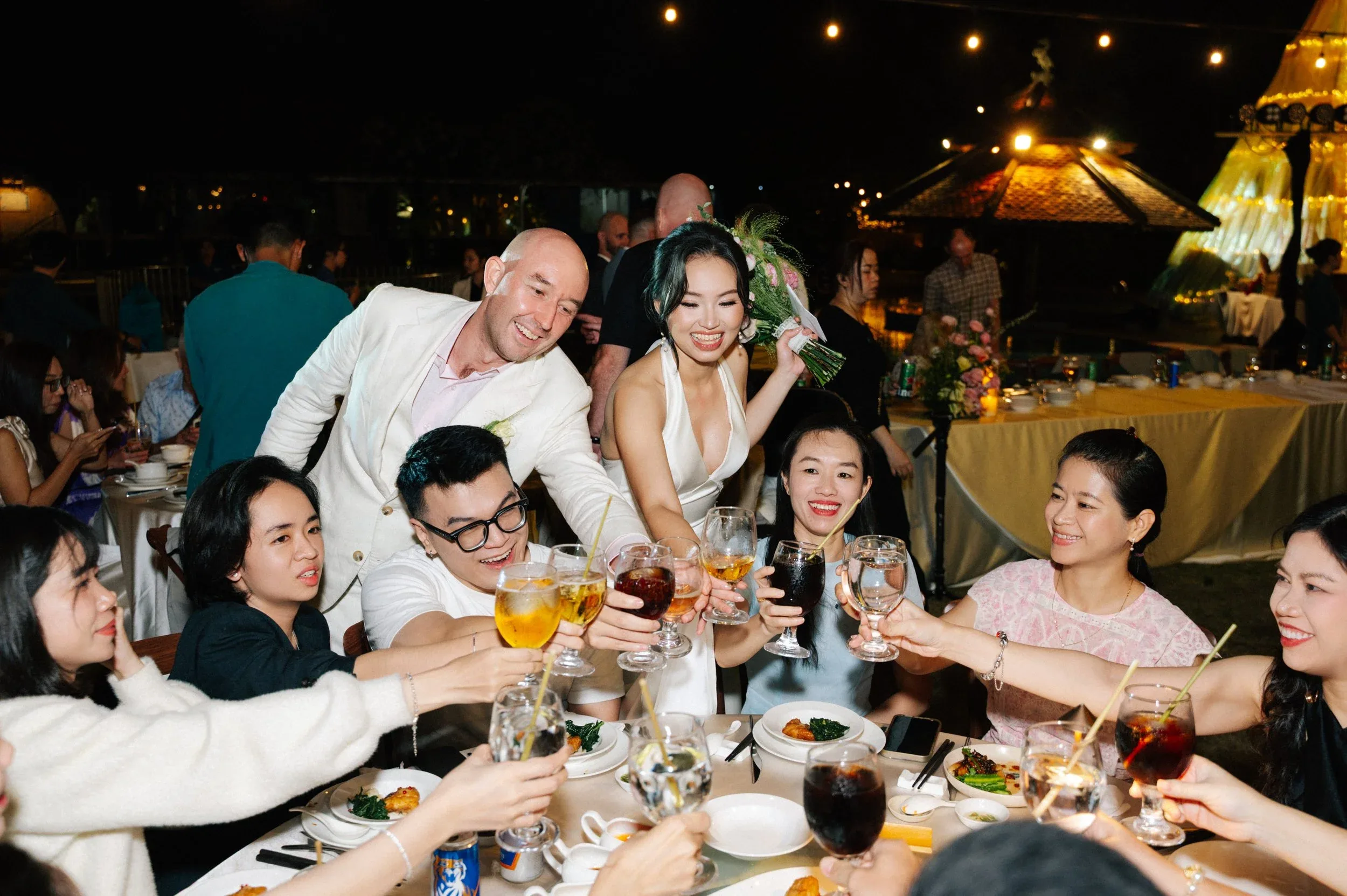 Hà & Daniel, Intimate British-Vietnamese Wedding at LA Garden & Private Home — Pham Si Luan Photography (199)