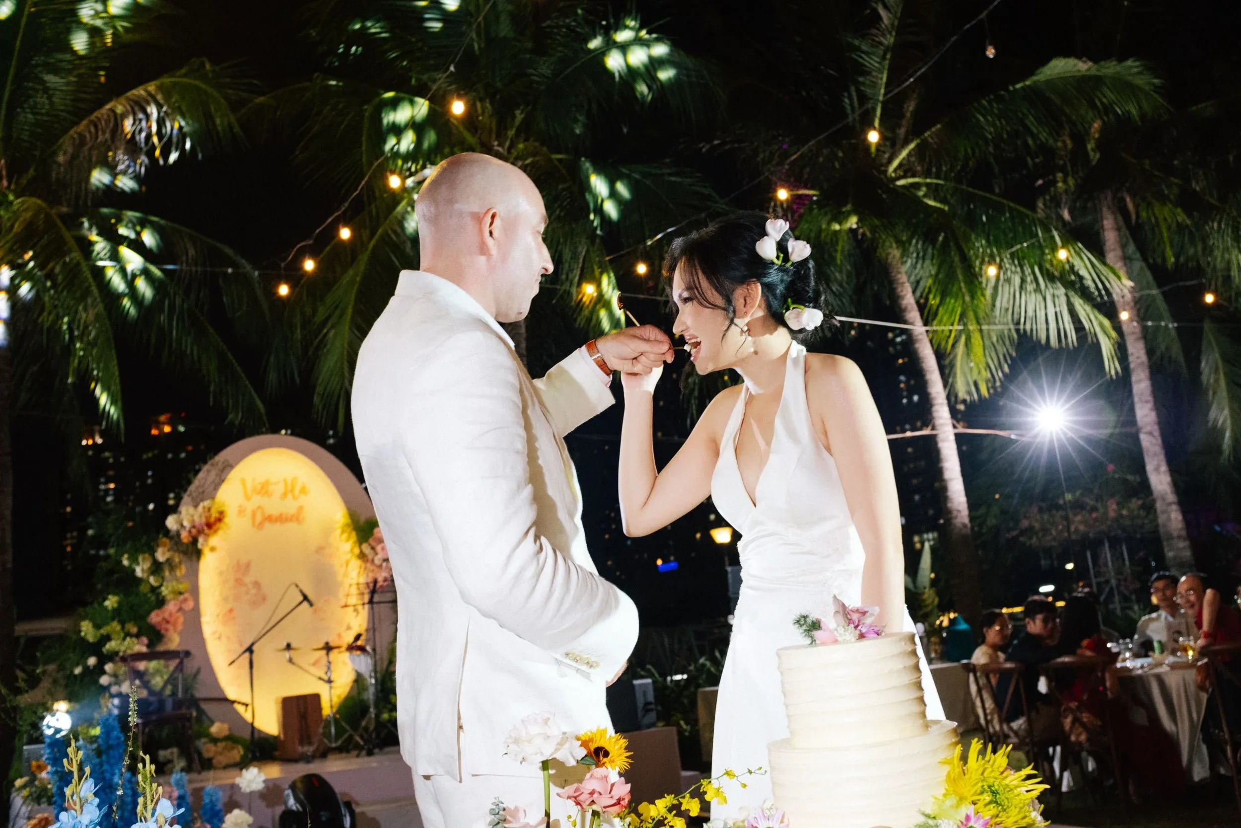 Hà & Daniel, Intimate British-Vietnamese Wedding at LA Garden & Private Home — Pham Si Luan Photography (204)