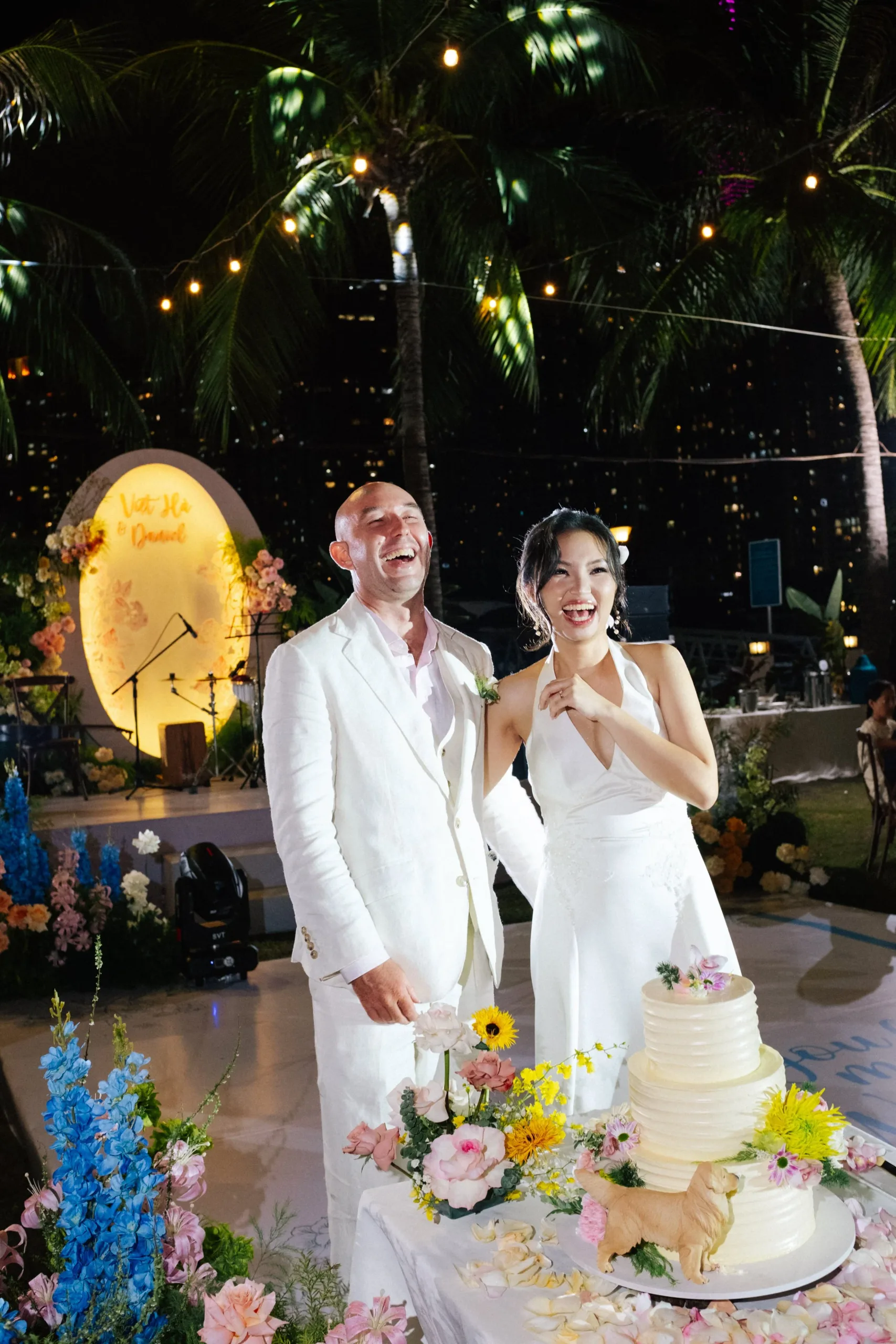Hà & Daniel, Intimate British-Vietnamese Wedding at LA Garden & Private Home — Pham Si Luan Photography (205)