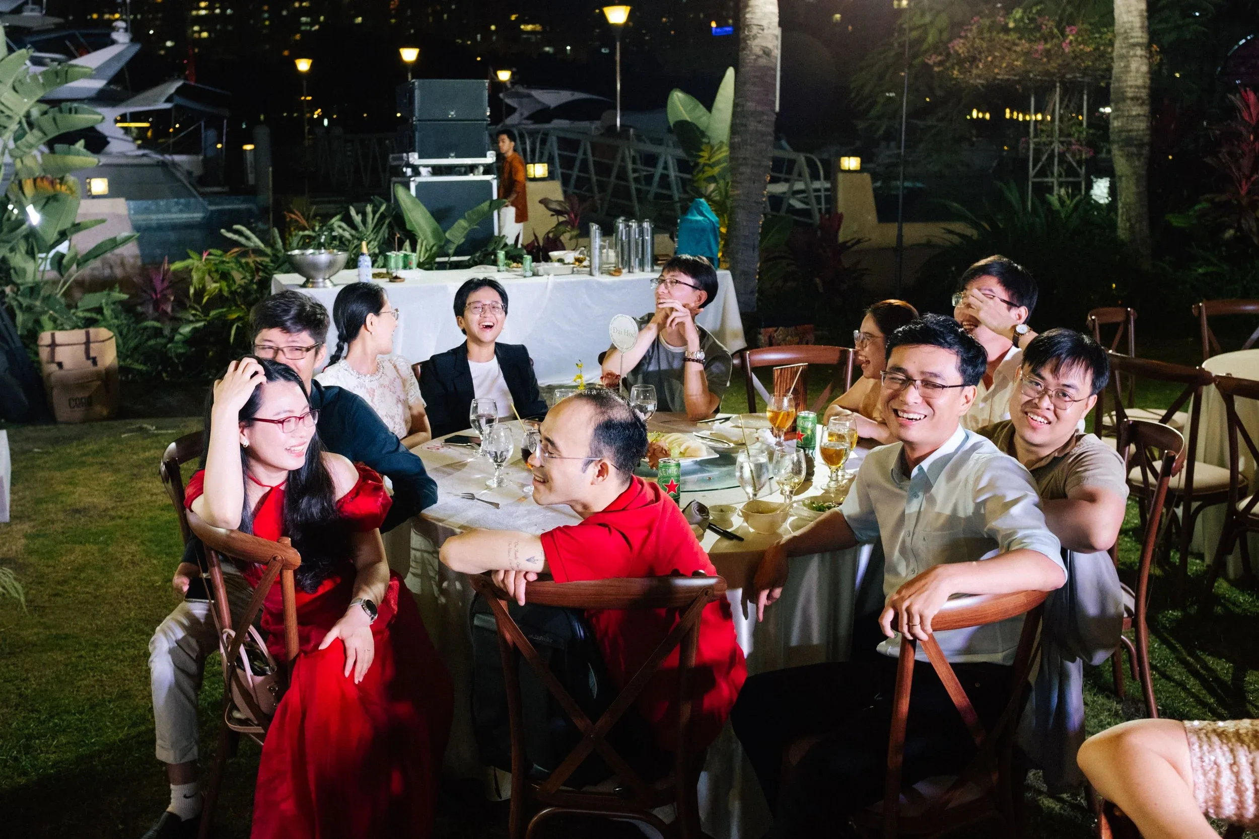 Hà & Daniel, Intimate British-Vietnamese Wedding at LA Garden & Private Home — Pham Si Luan Photography (229)