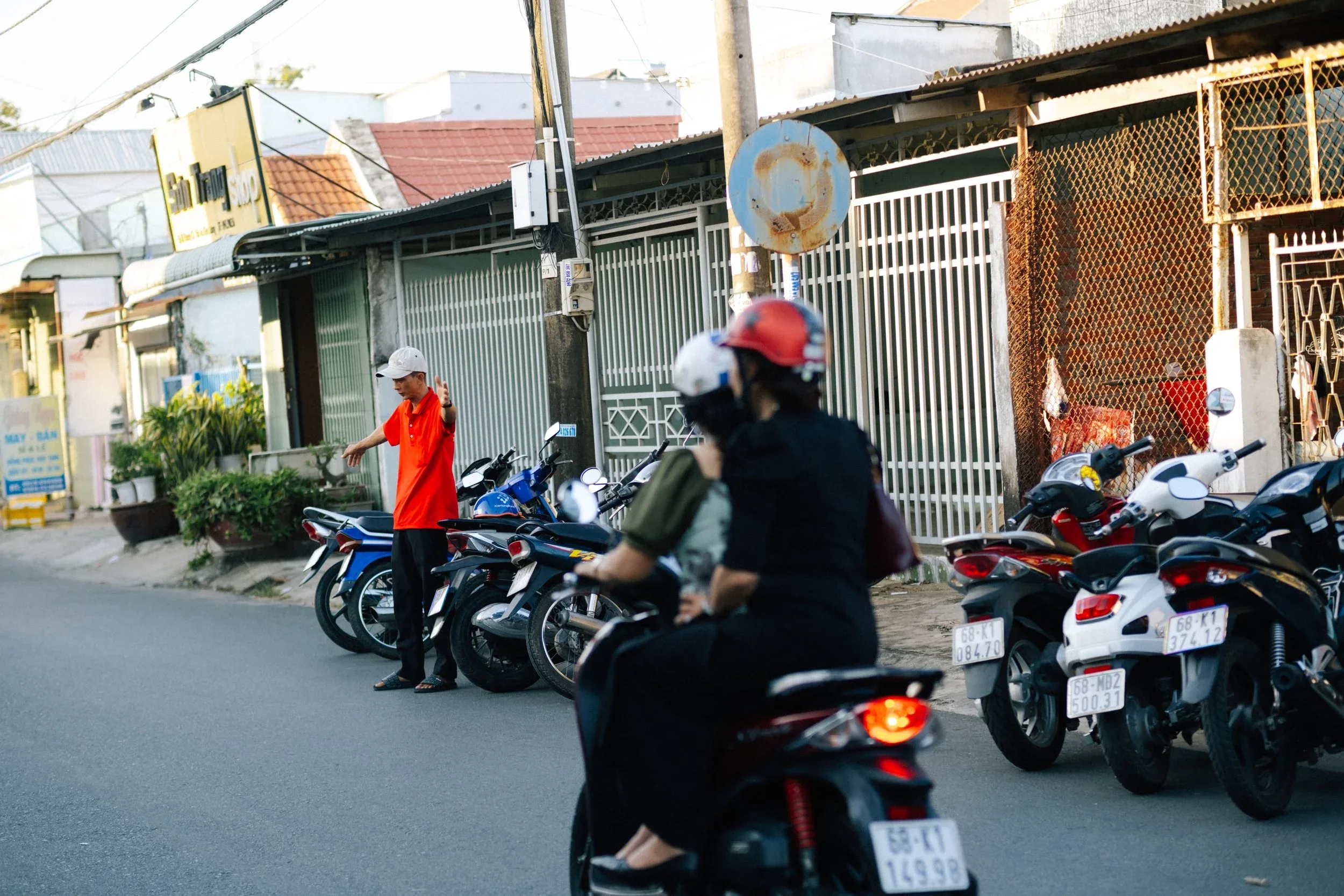 Hà & Daniel, Authentic Traditional Wedding Ceremony in Kien Luong — Pham Si Luan Photography (49)