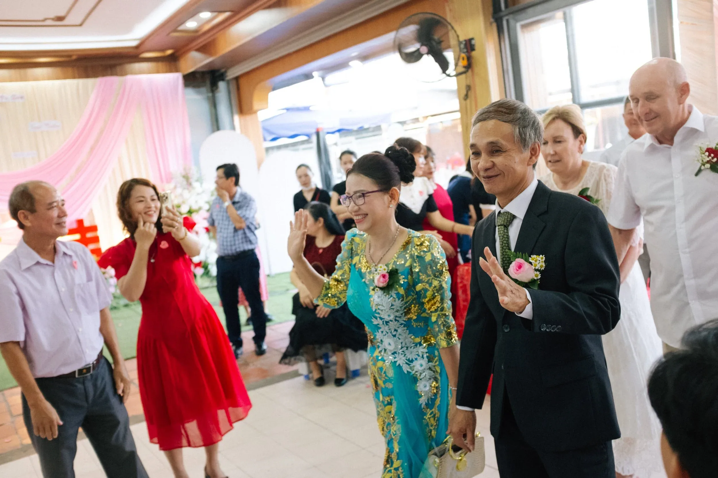 Hà & Daniel, Authentic Traditional Wedding Ceremony in Kien Luong — Pham Si Luan Photography (67)