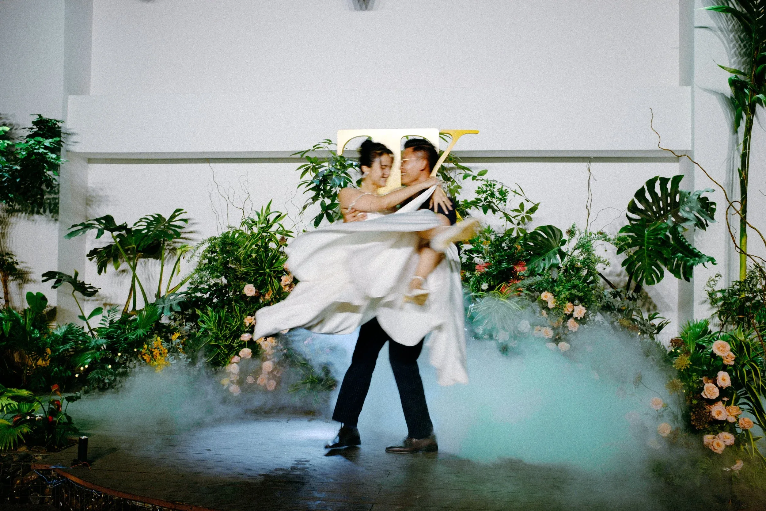 Kim & Tài , Wedding Ceremony in Sài Gòn — Pham Si Luan Photography (87)