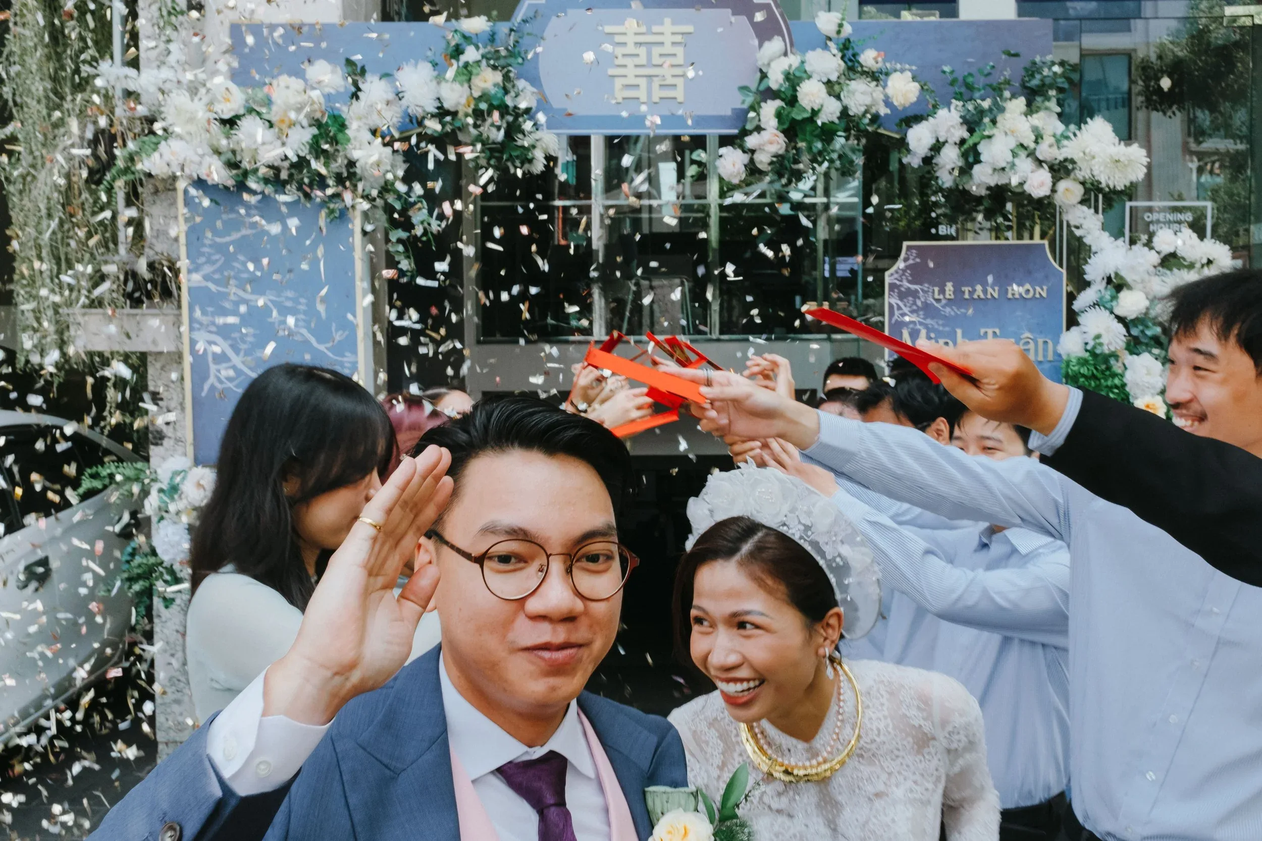 Kim Anh & Tuân, Wedding Day in Sài Gòn — Pham Si Luan Photography (40)