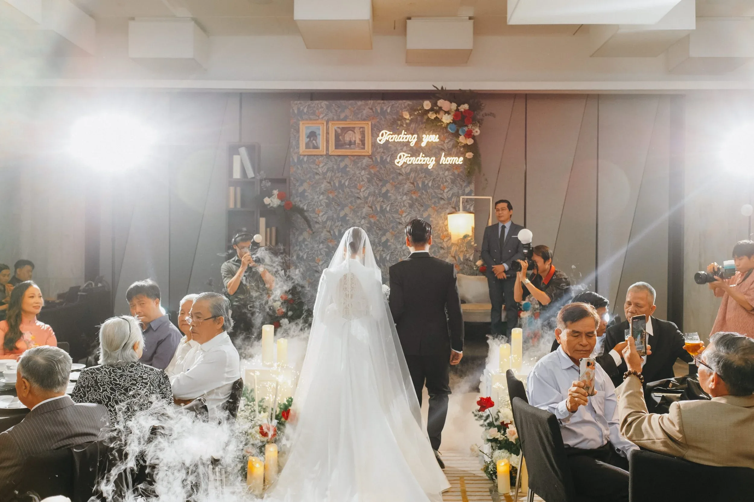 Kim Anh & Tuân, Wedding Day in Sài Gòn — Pham Si Luan Photography (67)