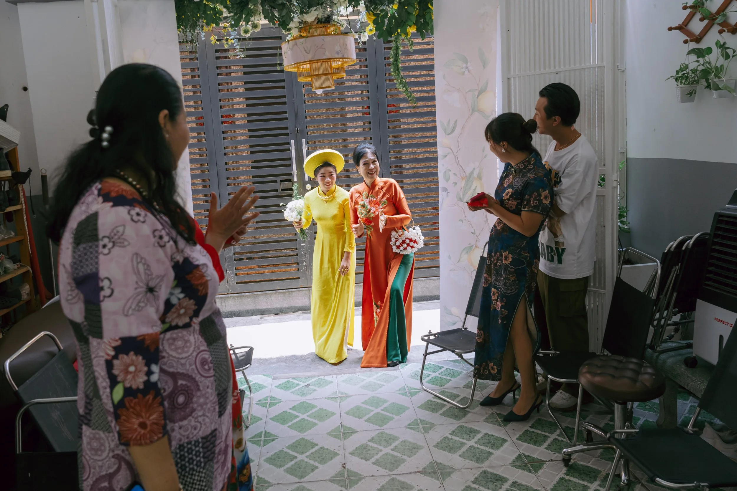 Linh & Đắc, Wedding Day in Saigon — Pham Si Luan Photography (73)