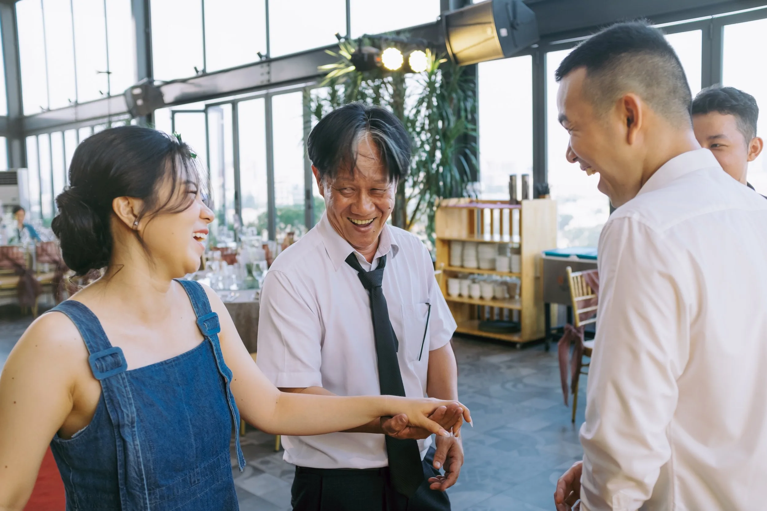 Linh & Đắc, Wedding Day in Saigon — Pham Si Luan Photography (93)