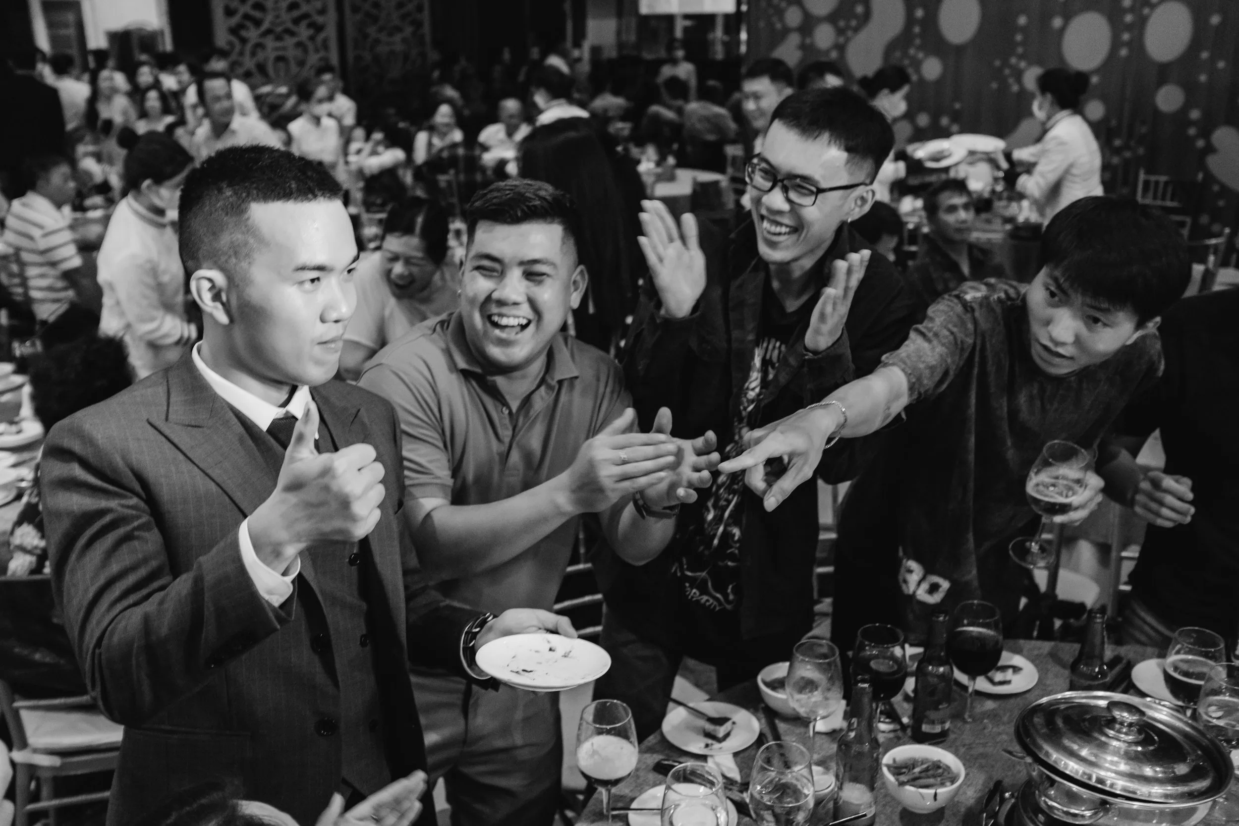 Linh & Đắc, Wedding Day in Saigon — Pham Si Luan Photography (151)