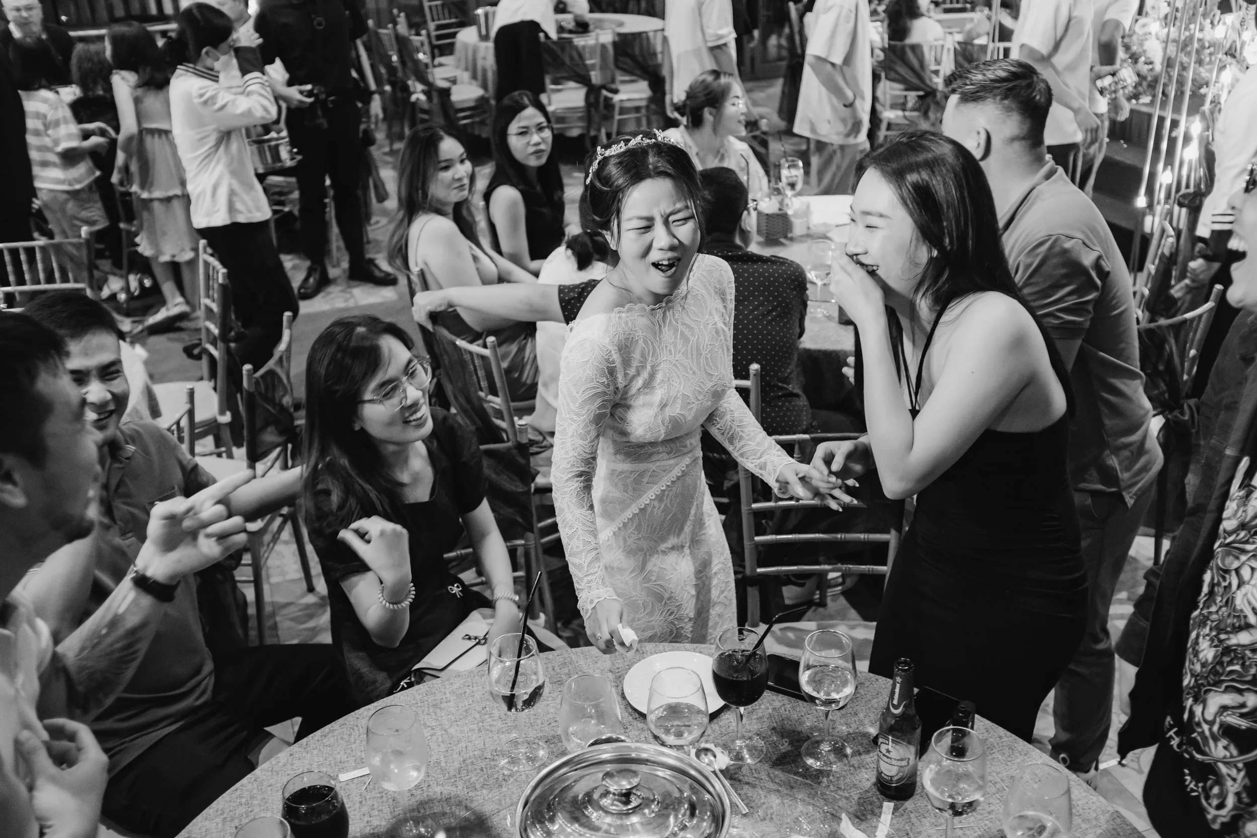 Linh & Đắc, Wedding Day in Saigon — Pham Si Luan Photography (154)