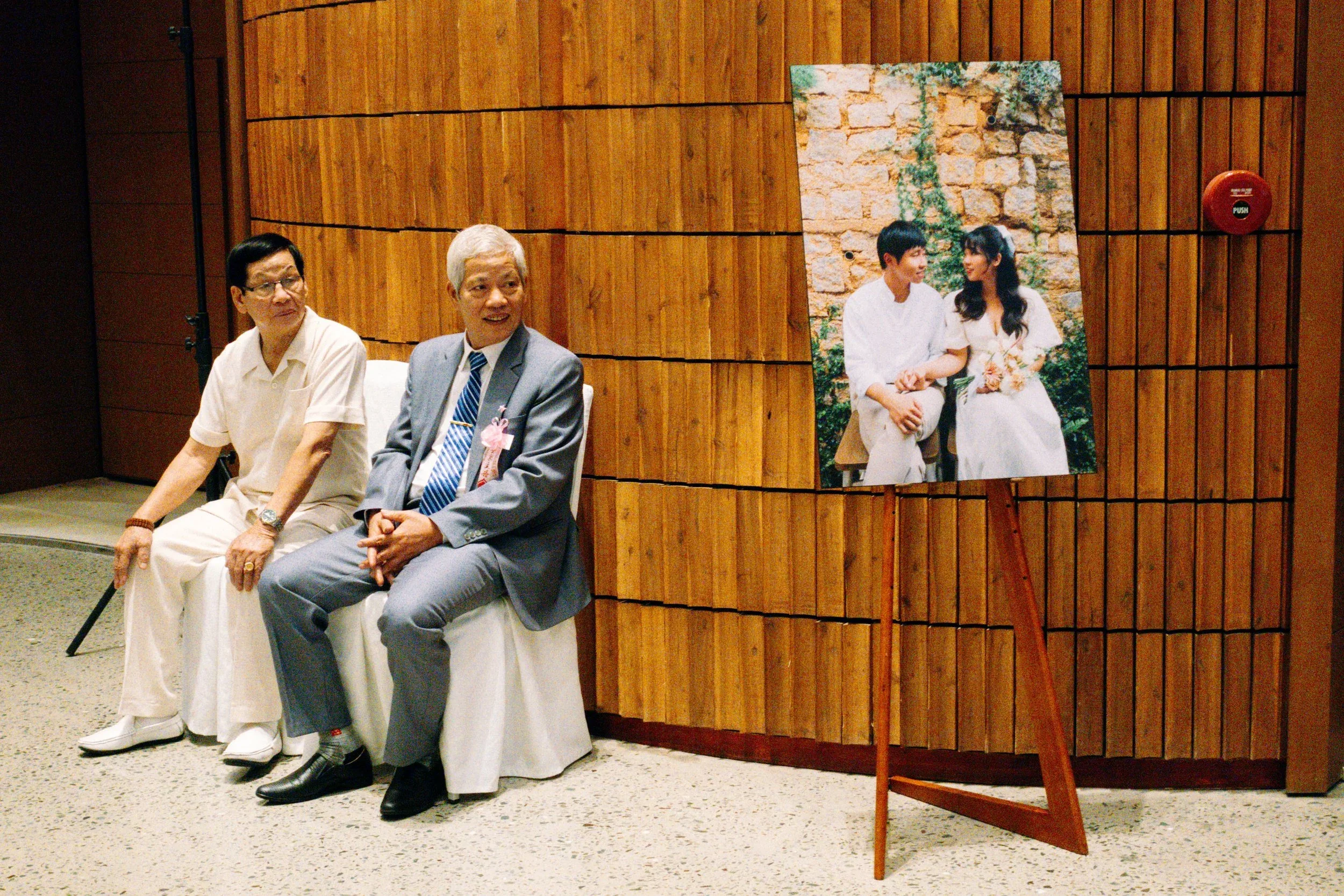 Linh & Tân, Wedding Ceremony in Sài Gòn — Pham Si Luan Photography (34)