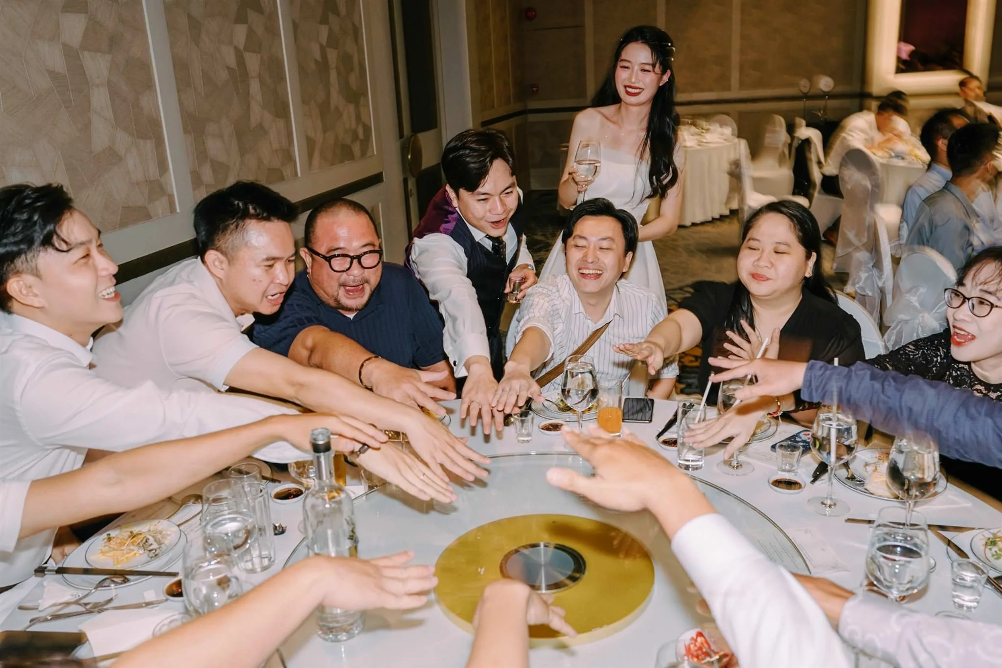 Linh & Tuấn Anh, Wedding Day in Saigon — Pham Si Luan Photography (82)