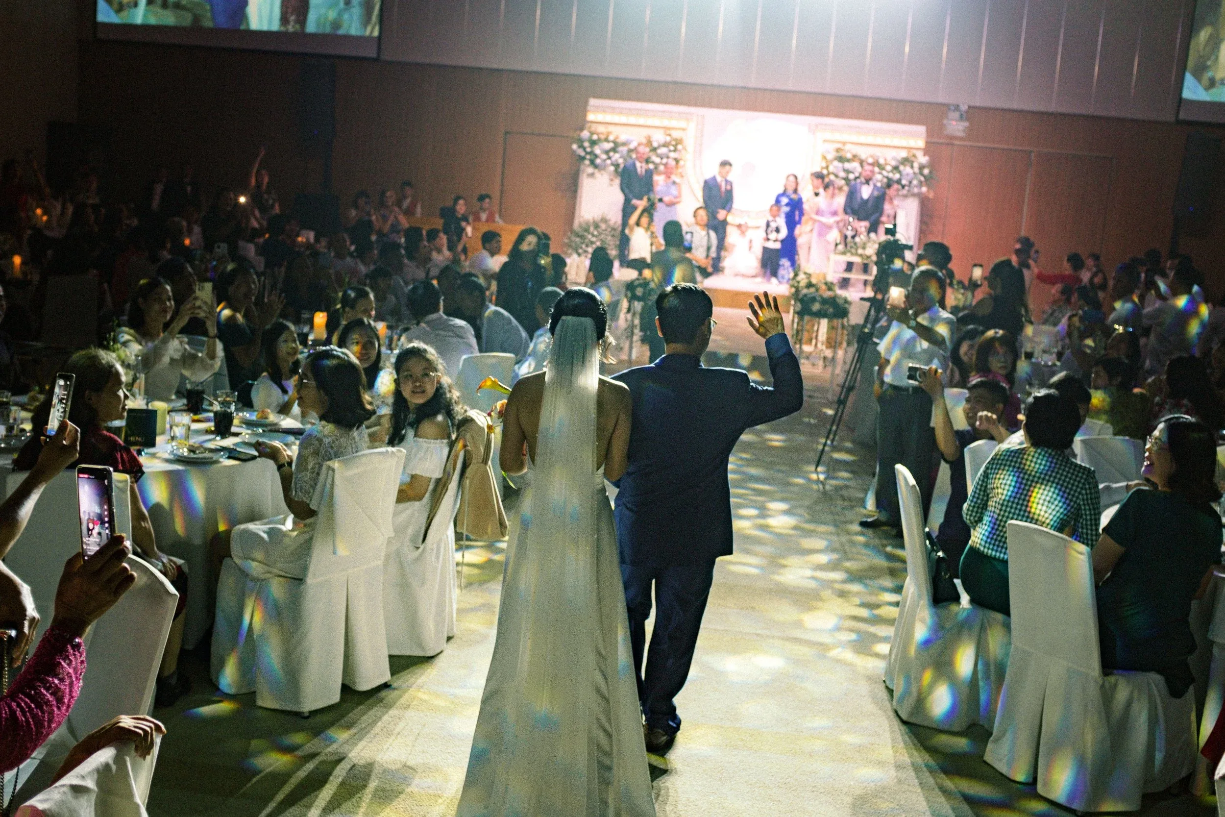 Ngân & Aiden, Wedding Ceremony in Sài Gòn — Pham Si Luan Photography (47)