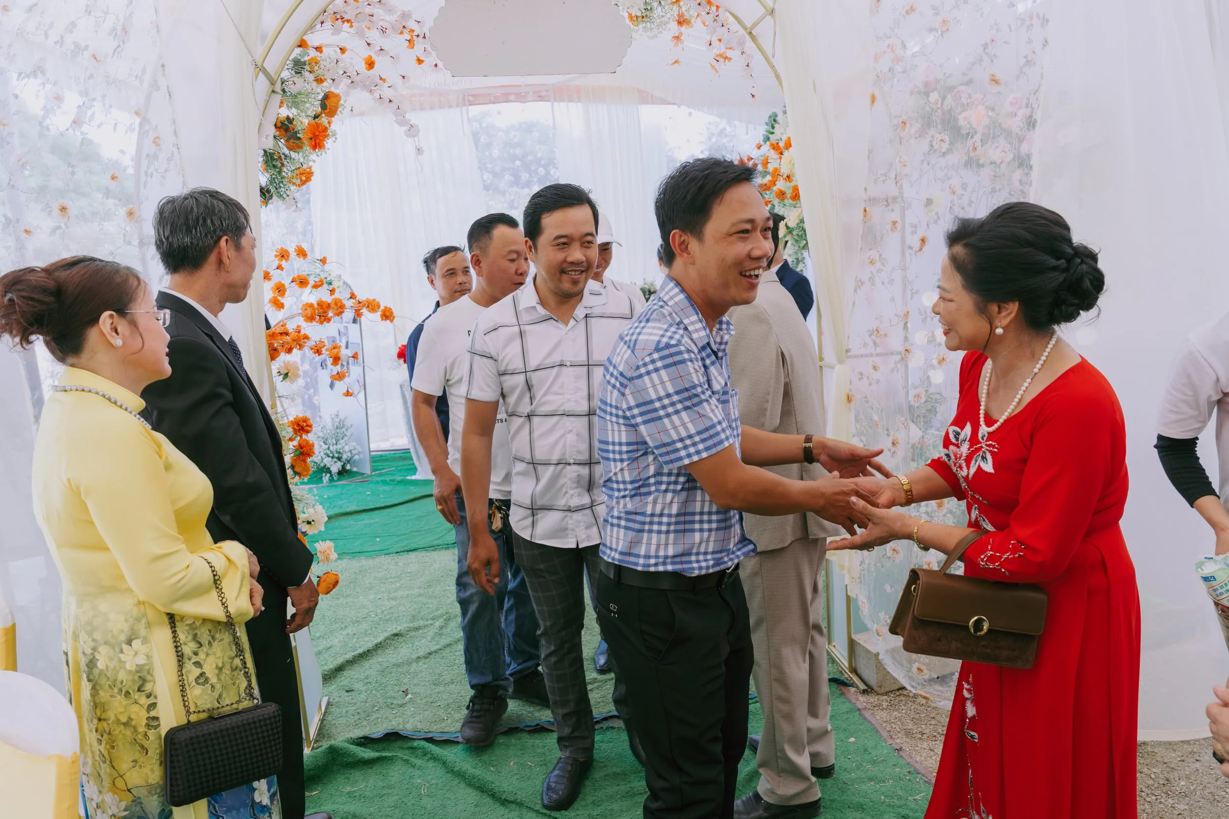 Nhi & Huỳnh, Wedding Day in Bà Rịa — Pham Si Luan Photography (12)