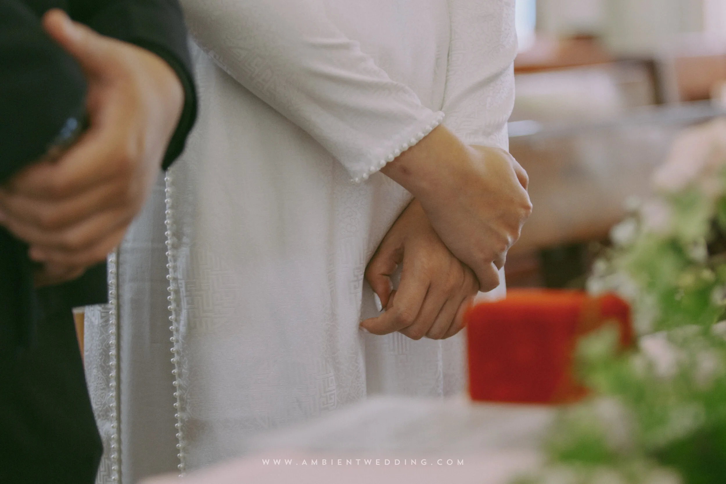 Nhung & Nguyên, Church Wedding Ceremony in Sài Gòn — Pham Si Luan Photography (39)