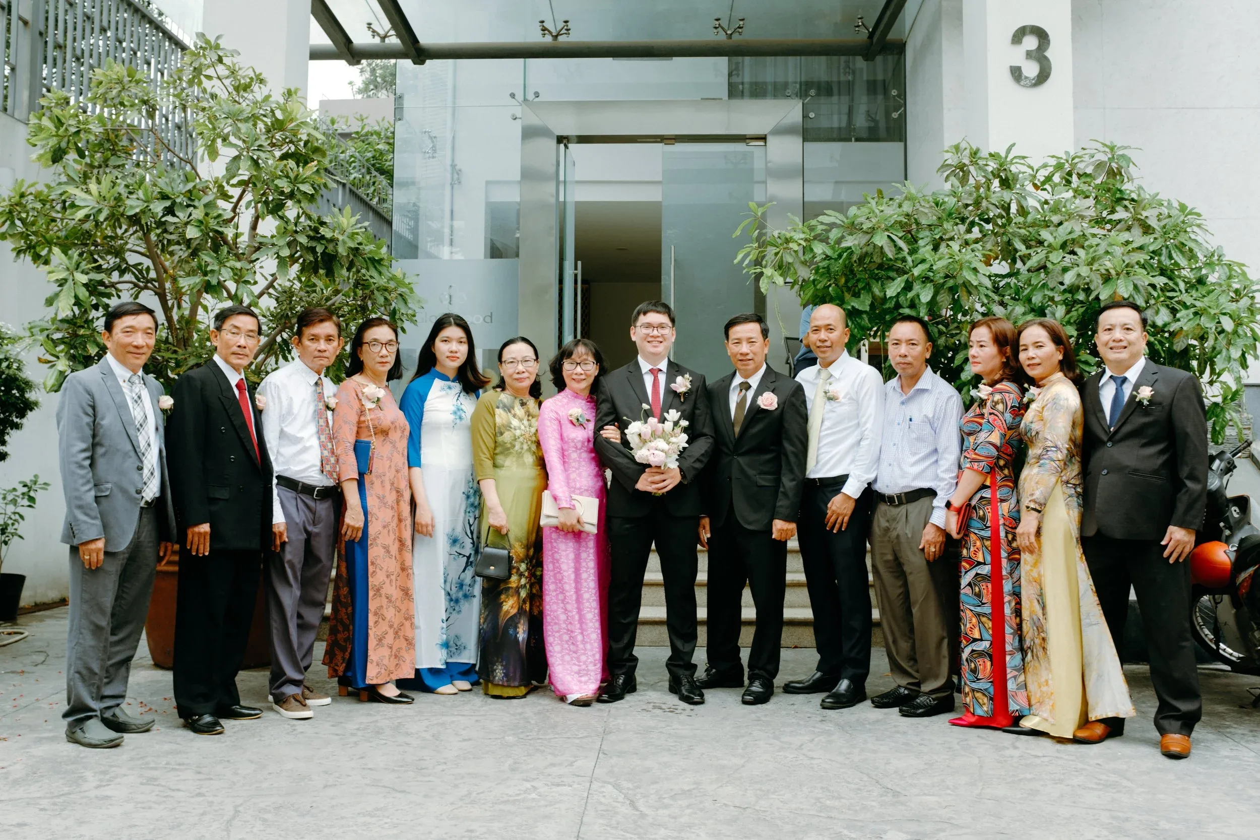 Phuong & Huy, Wedding Day in Saigon — Pham Si Luan Photography (12)