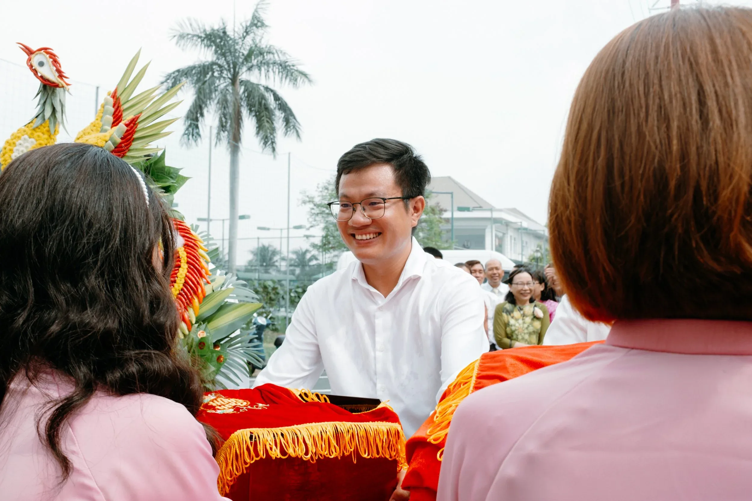 Phuong & Huy, Wedding Day in Saigon — Pham Si Luan Photography (20)