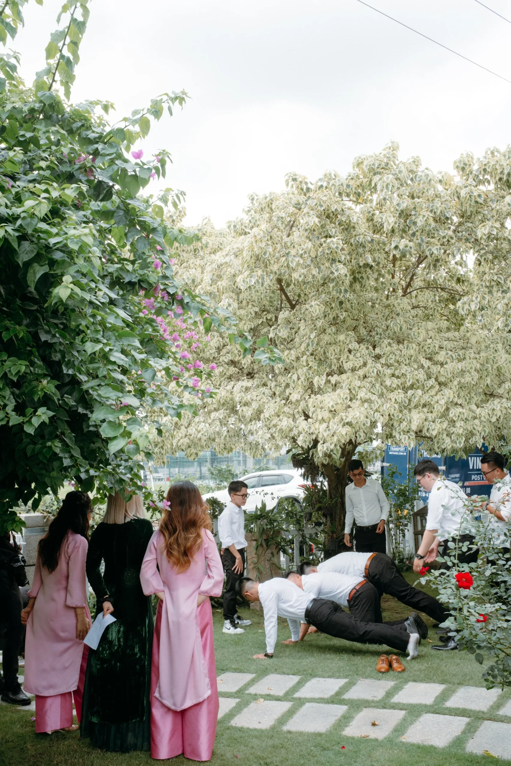 Phuong & Huy, Wedding Day in Saigon — Pham Si Luan Photography (32)