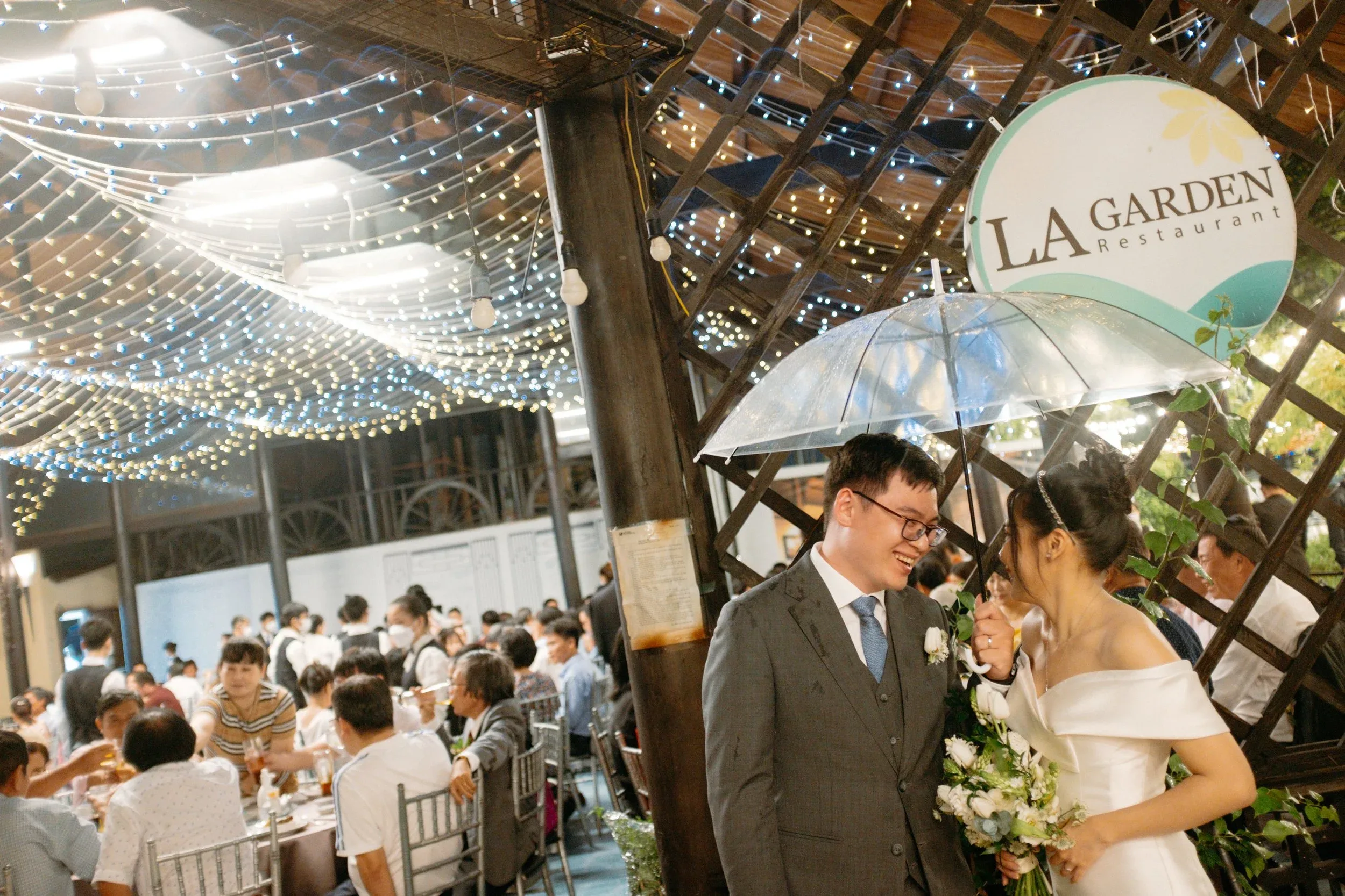 Phuong & Huy, Wedding Day in Saigon — Pham Si Luan Photography (131)