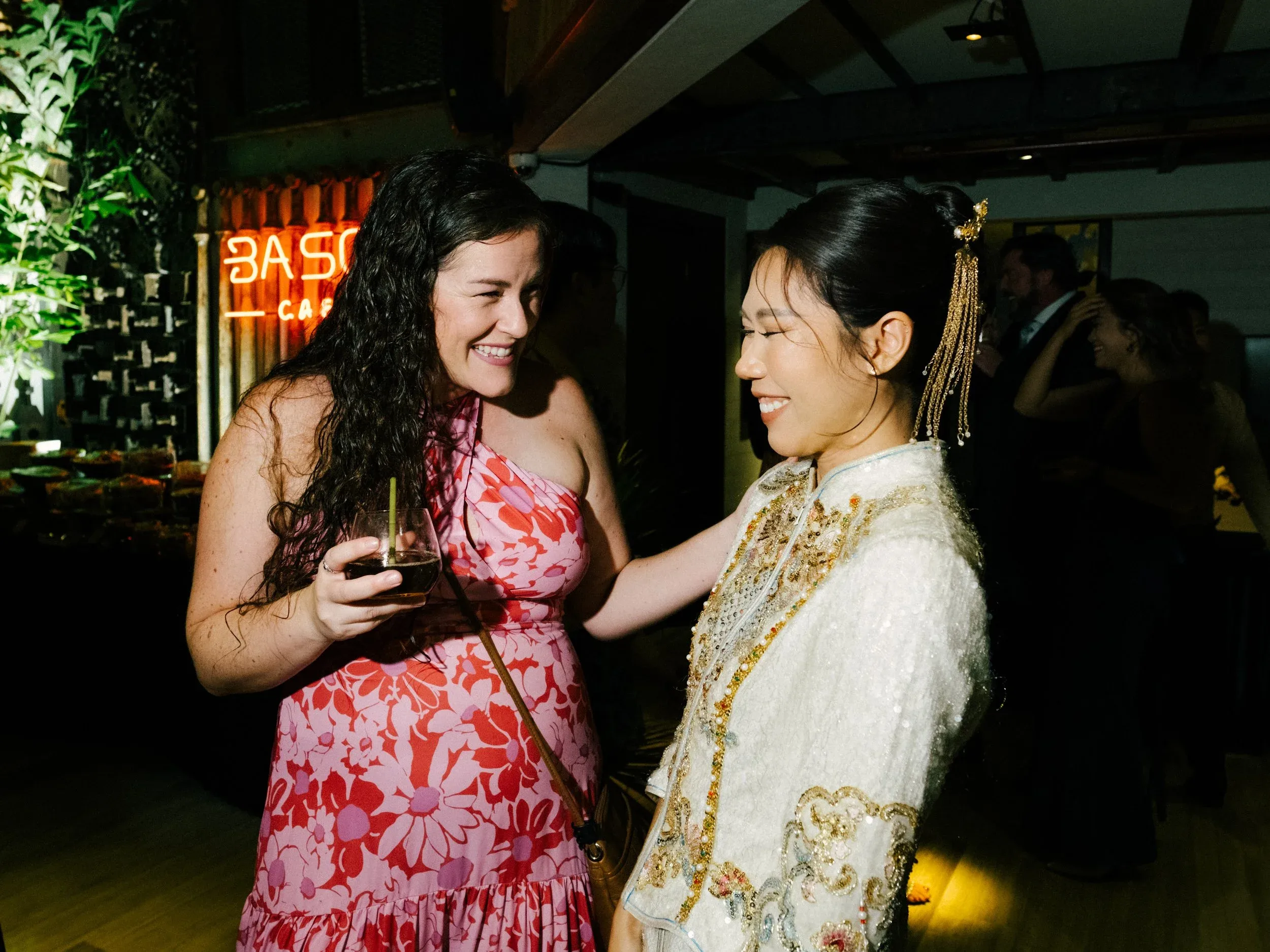 Razi & Charlie, Wedding Ceremony in Sài Gòn — Pham Si Luan Photography (52)