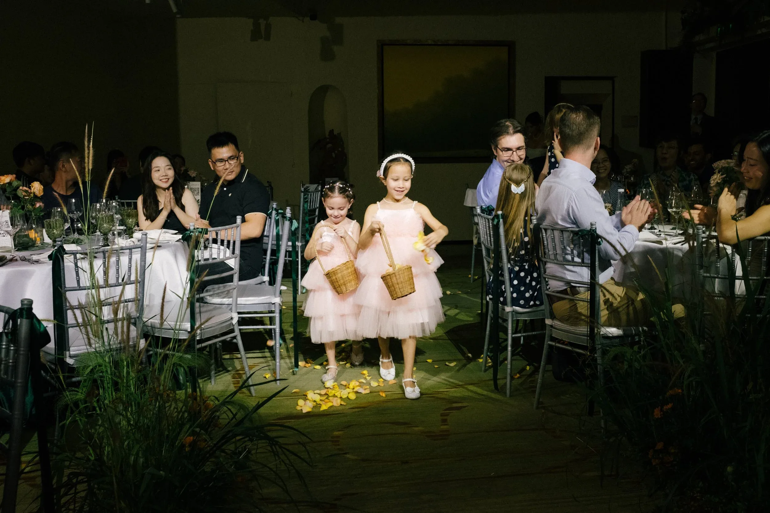 Razi & Charlie, Wedding Ceremony in Sài Gòn — Pham Si Luan Photography (77)