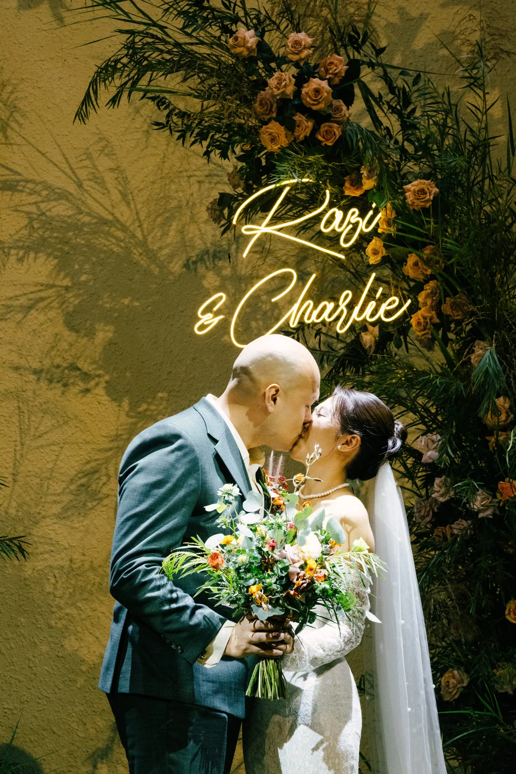 Razi & Charlie, Wedding Ceremony in Sài Gòn — Pham Si Luan Photography (99)