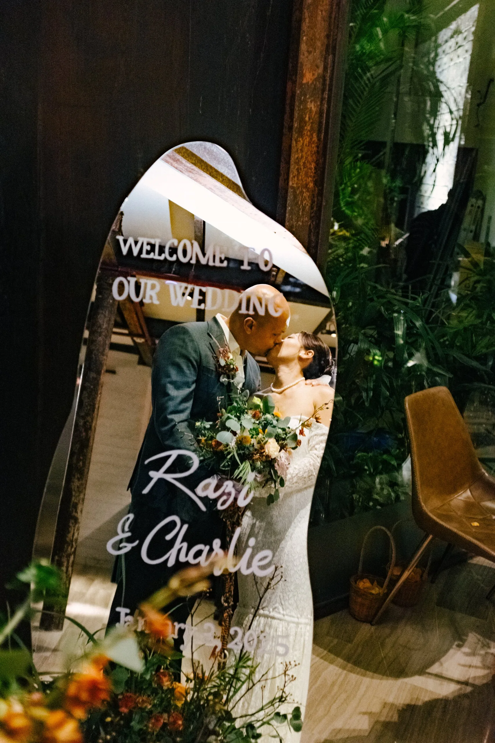 Razi & Charlie, Wedding Ceremony in Sài Gòn — Pham Si Luan Photography (109)